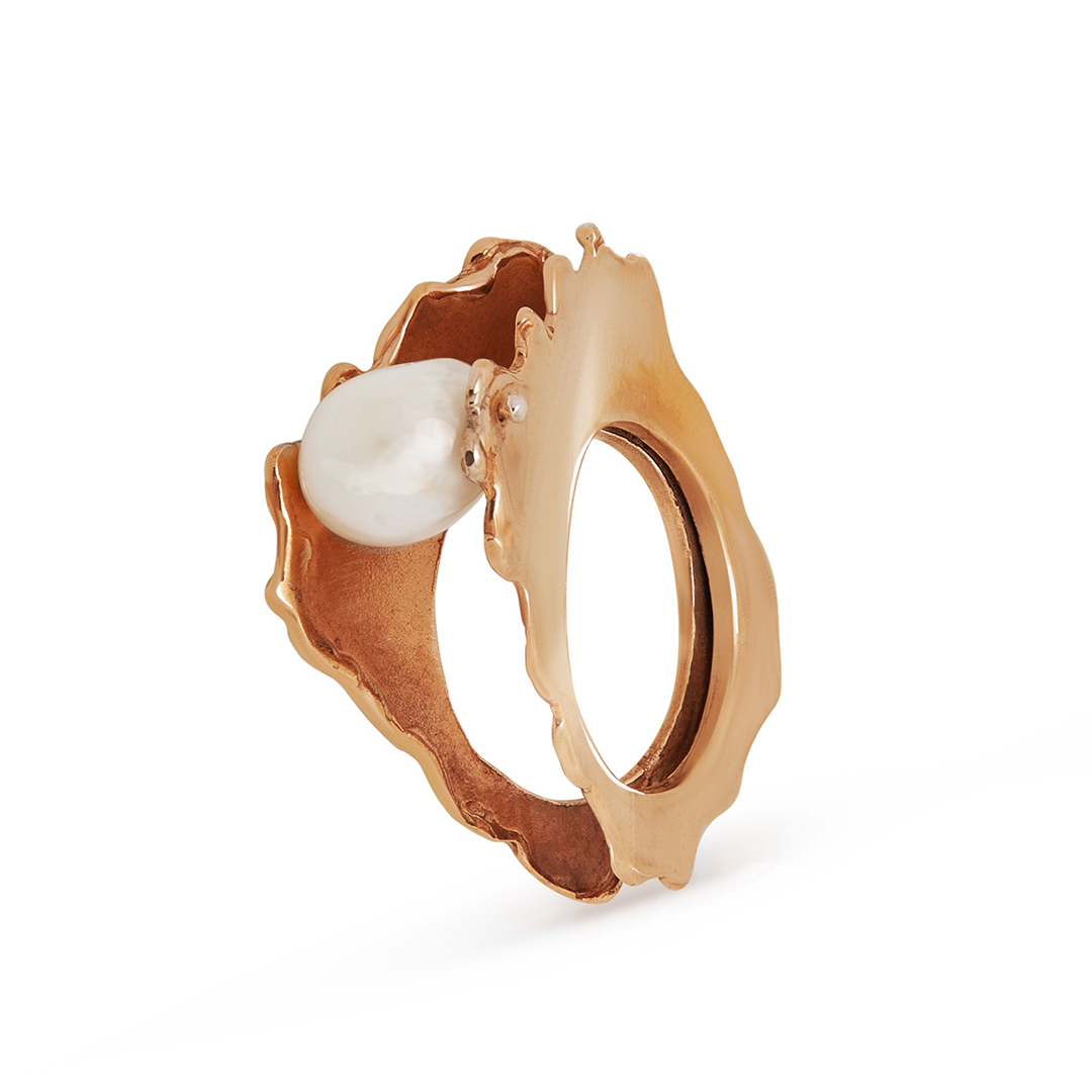 Giulia Iosco Eclipse Rose anello ovale scultoreo rosa