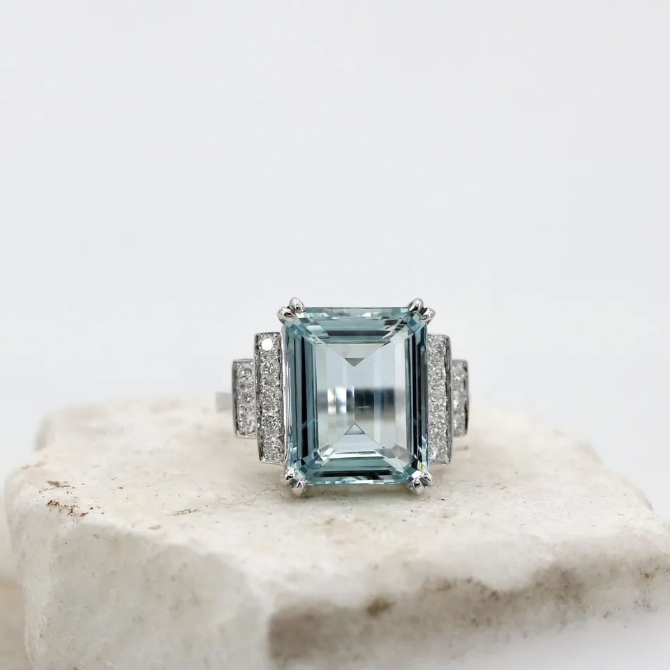 Anna Gioielli Classici anello oro bianco acquamarina 9,90 ct diamanti
