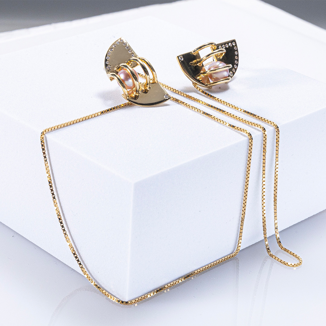 Giulia Iosco Cage Ear Necklace collana oro diamanti