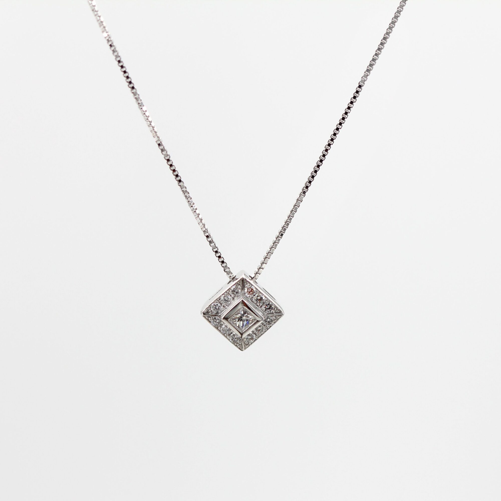 Anna Gioielli Square Pendente Oro Bianco Diamante Princess 41 cm