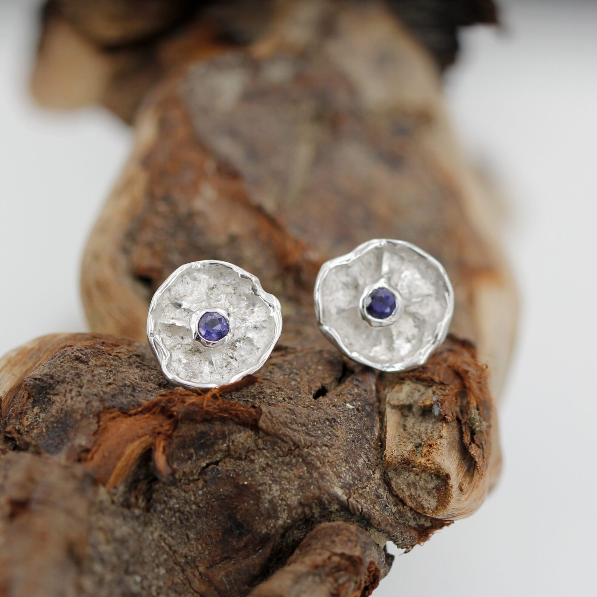 Anna Gioielli Winter Flower orecchini argento fiore iolite naturale