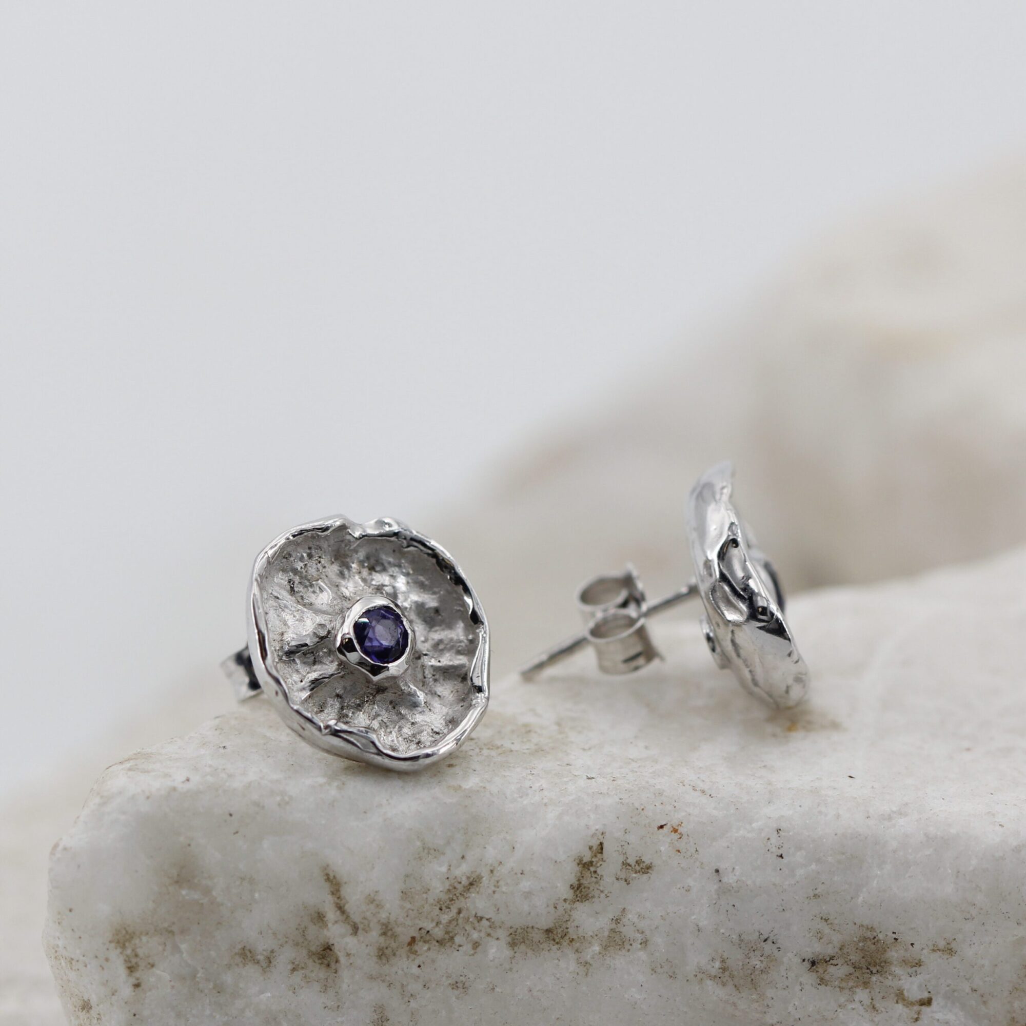 Anna Gioielli Winter Flower orecchini argento fiore iolite naturale