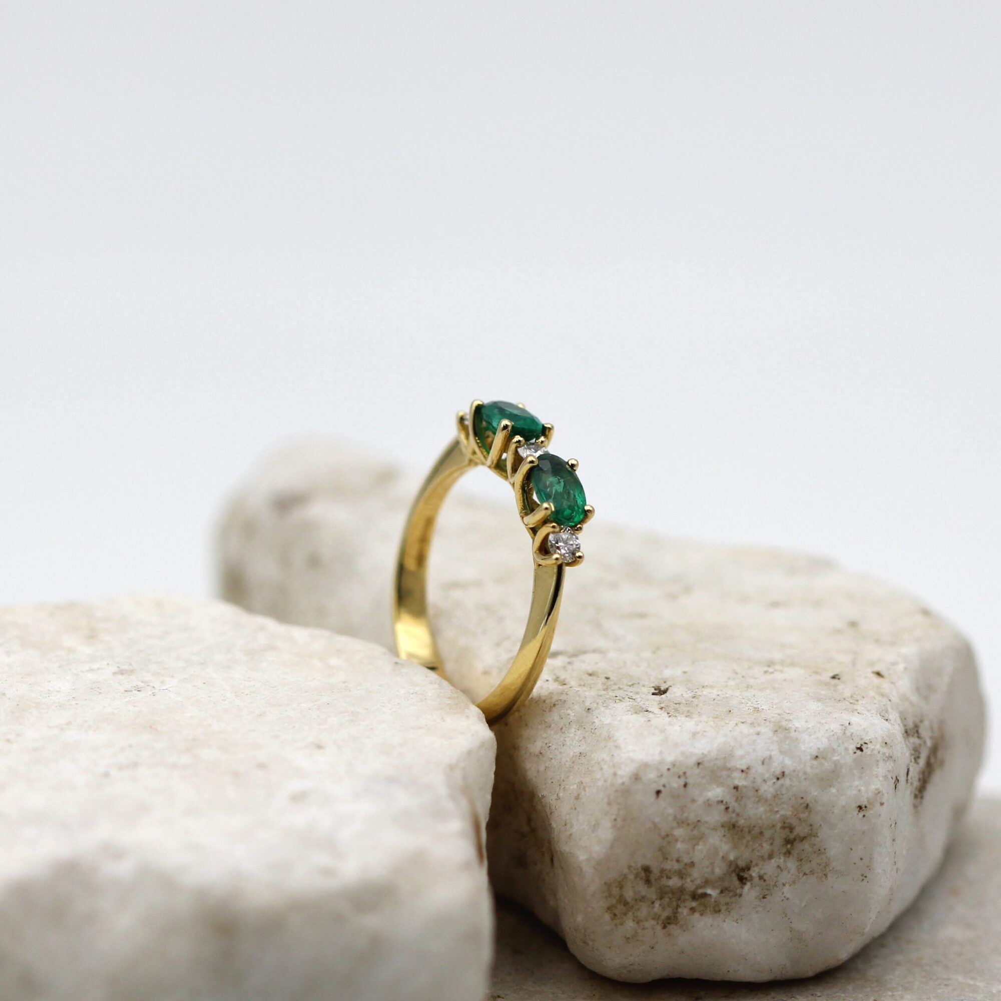 Anna Gioielli Classici anello Noi due oro giallo smeraldi diamanti