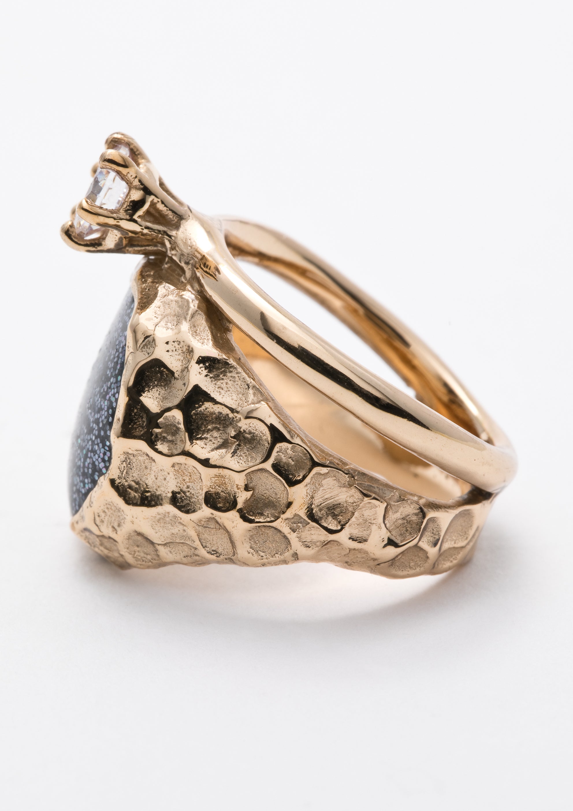 Voodoo Jewels Sigilla Sigillum anello oro pietra cuore