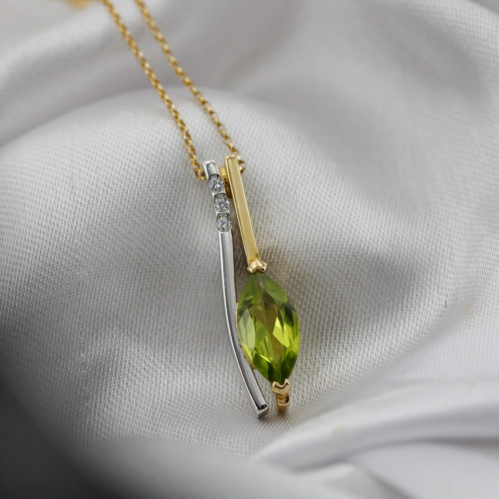 Anna Gioielli Gioielli Classici ciondolo oro peridoto diamanti