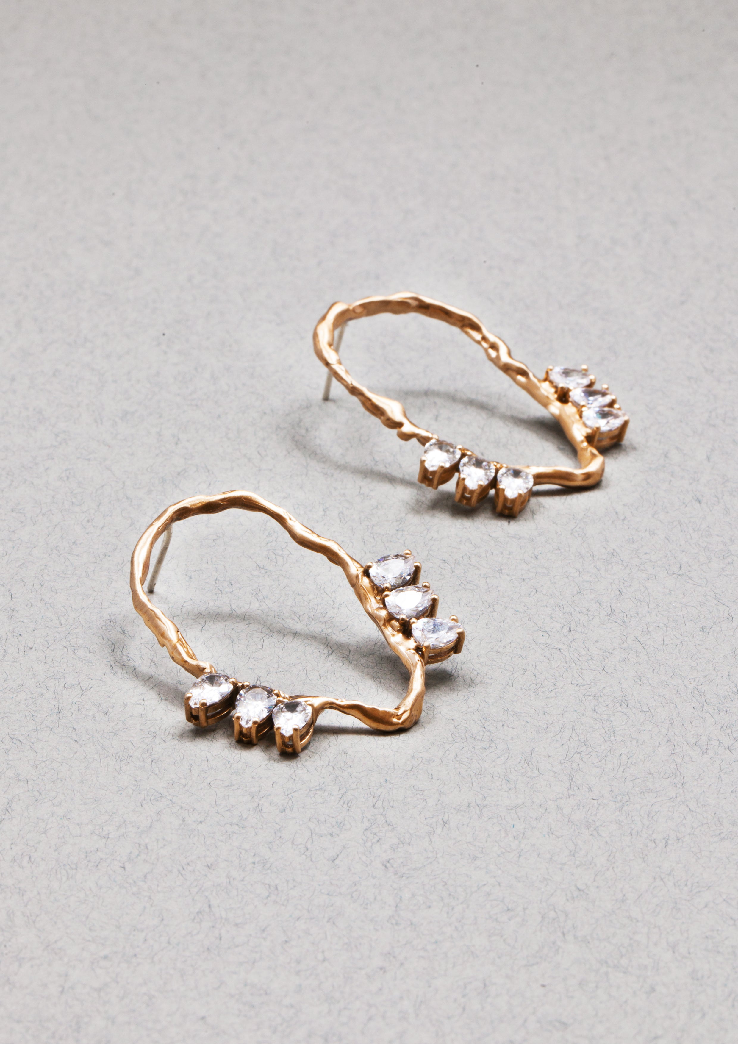 Voodoo Jewels Daphne Dual orecchini bronzo dorato goccia