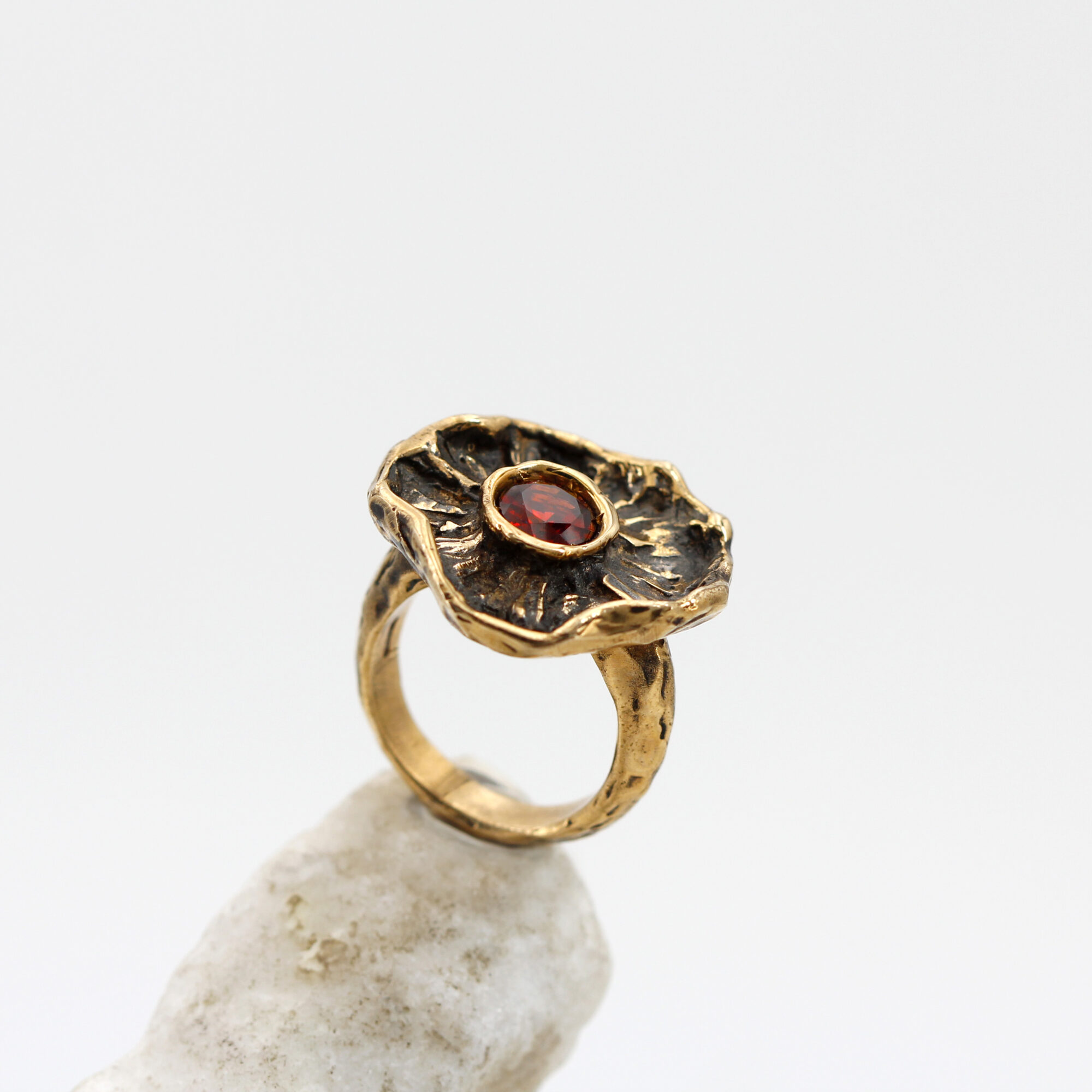 Anna Gioielli Anelli anello bronzo granato fiore Winter