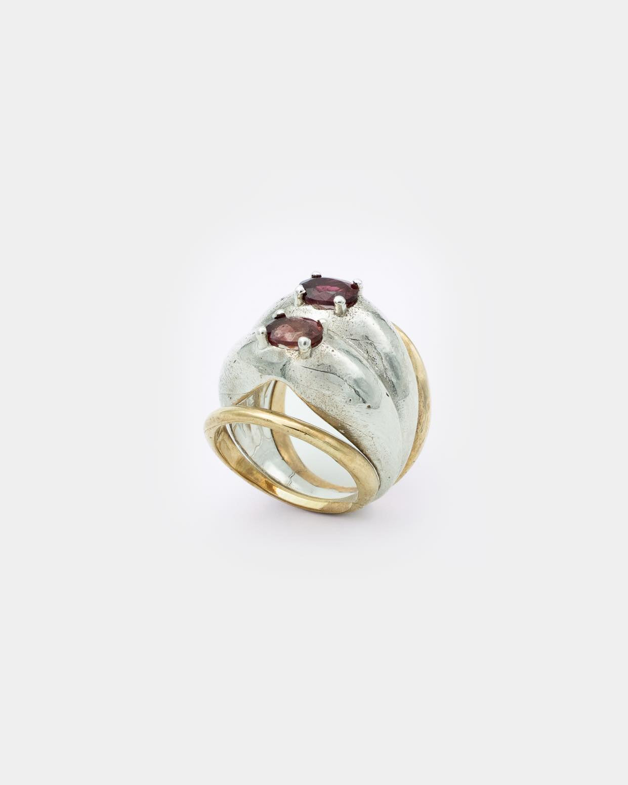 Voodoo Jewels Bold Shapes Naiad anello argento iolite ovale
