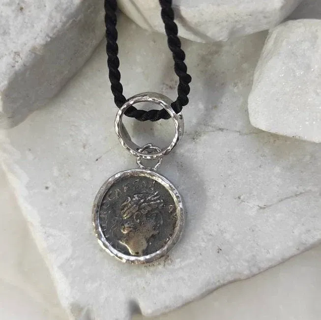 Anna Gioielli Monete Romane Pendente Argento Moneta Brunita