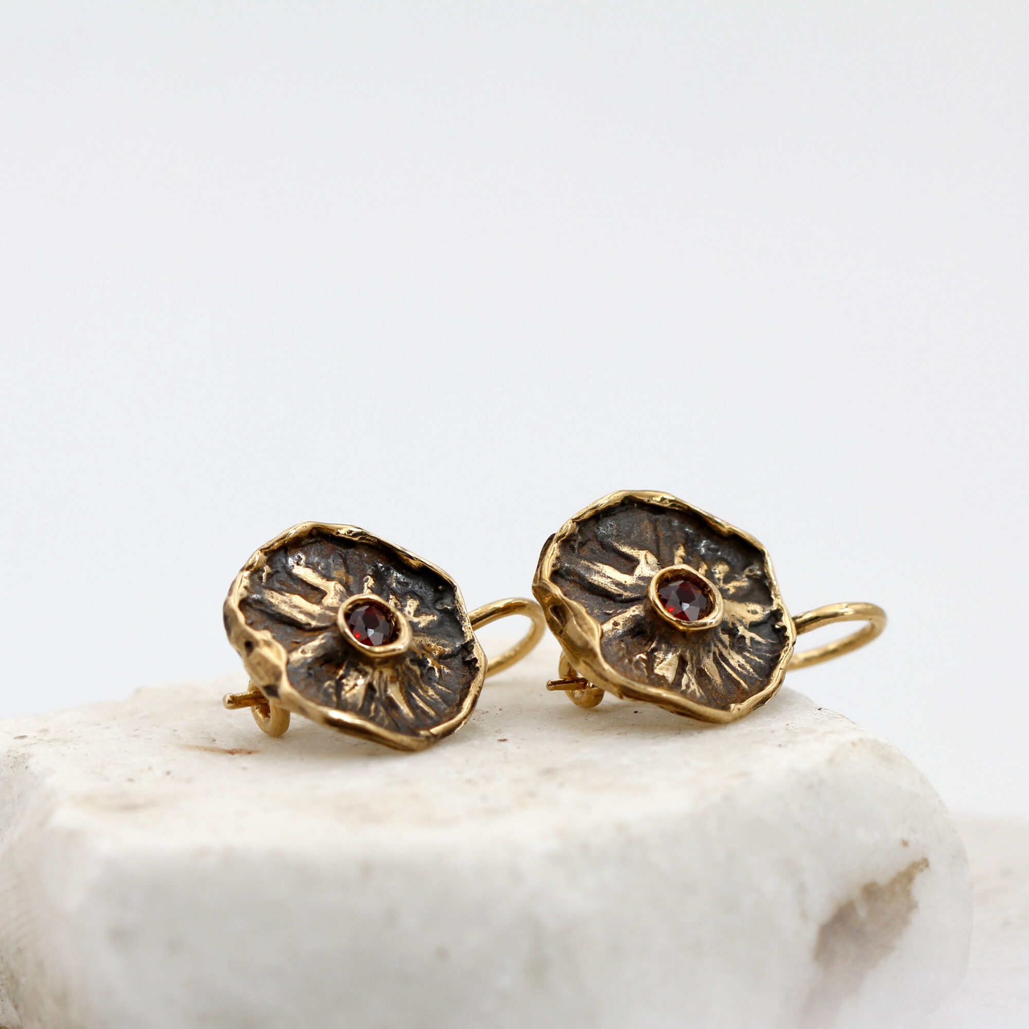 Anna Gioielli Winter Flower Orecchini Bronzo Granati 24 mm
