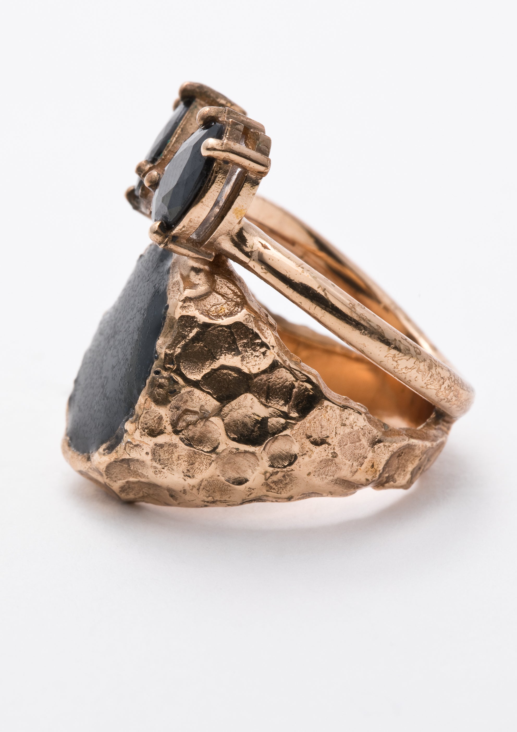 Voodoo Jewels Sigilla Black Sigillum anello bronzo dorato