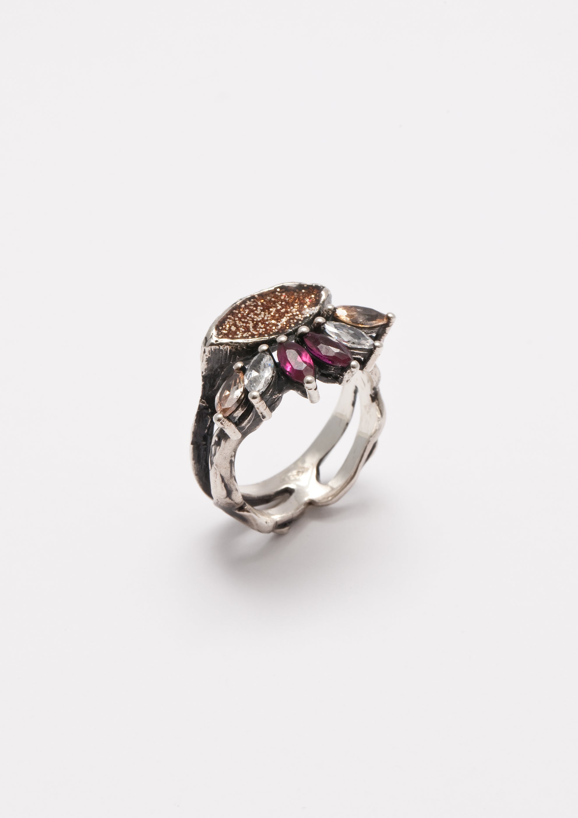 Voodoo Jewels Bold Shapes Amaranta anello argento M