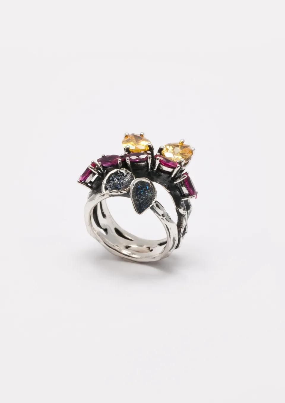 Voodoo Jewels Bold Shapes Gynura anello argento misura M