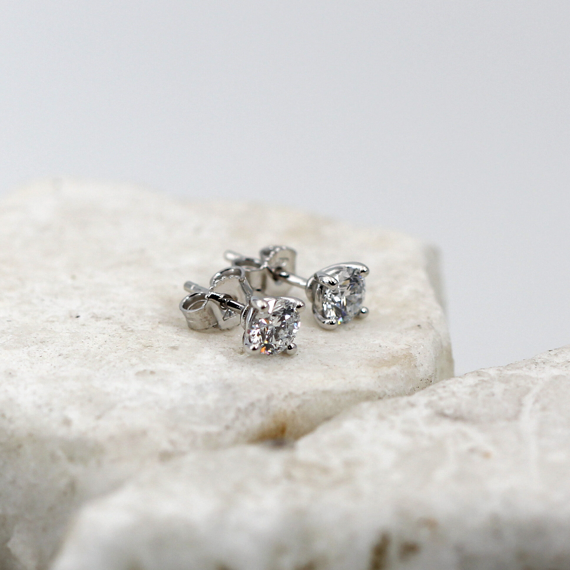 Anna Gioielli Classici orecchini punto luce oro diamanti 1,04 ct