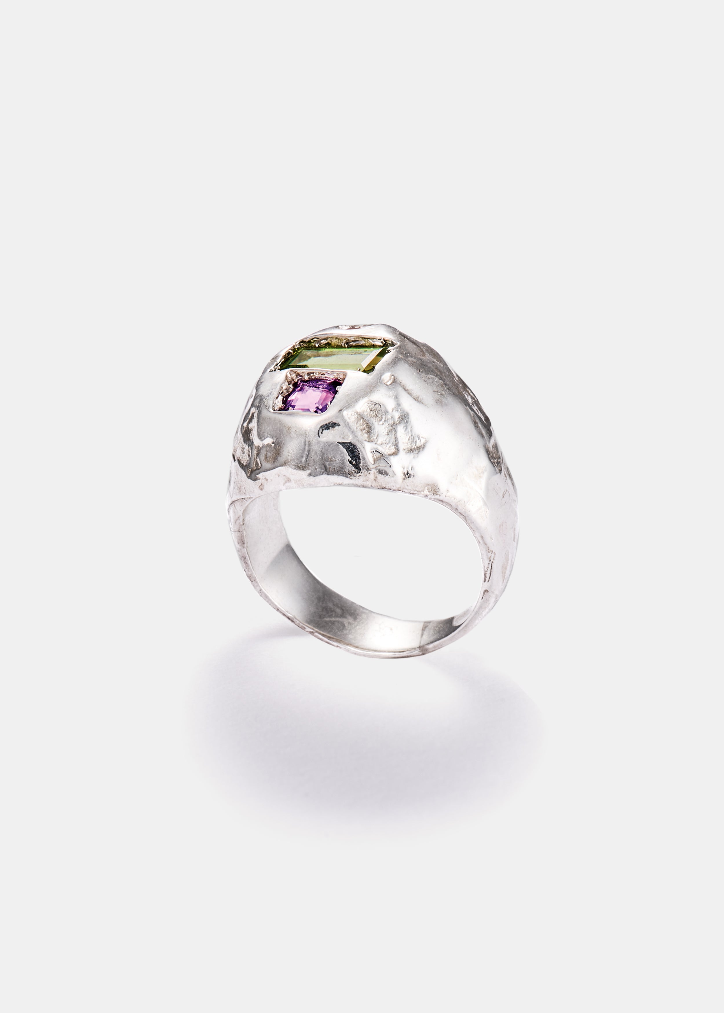 Voodoo Jewels Bold Shapes Coban anello argento ametista peridoto