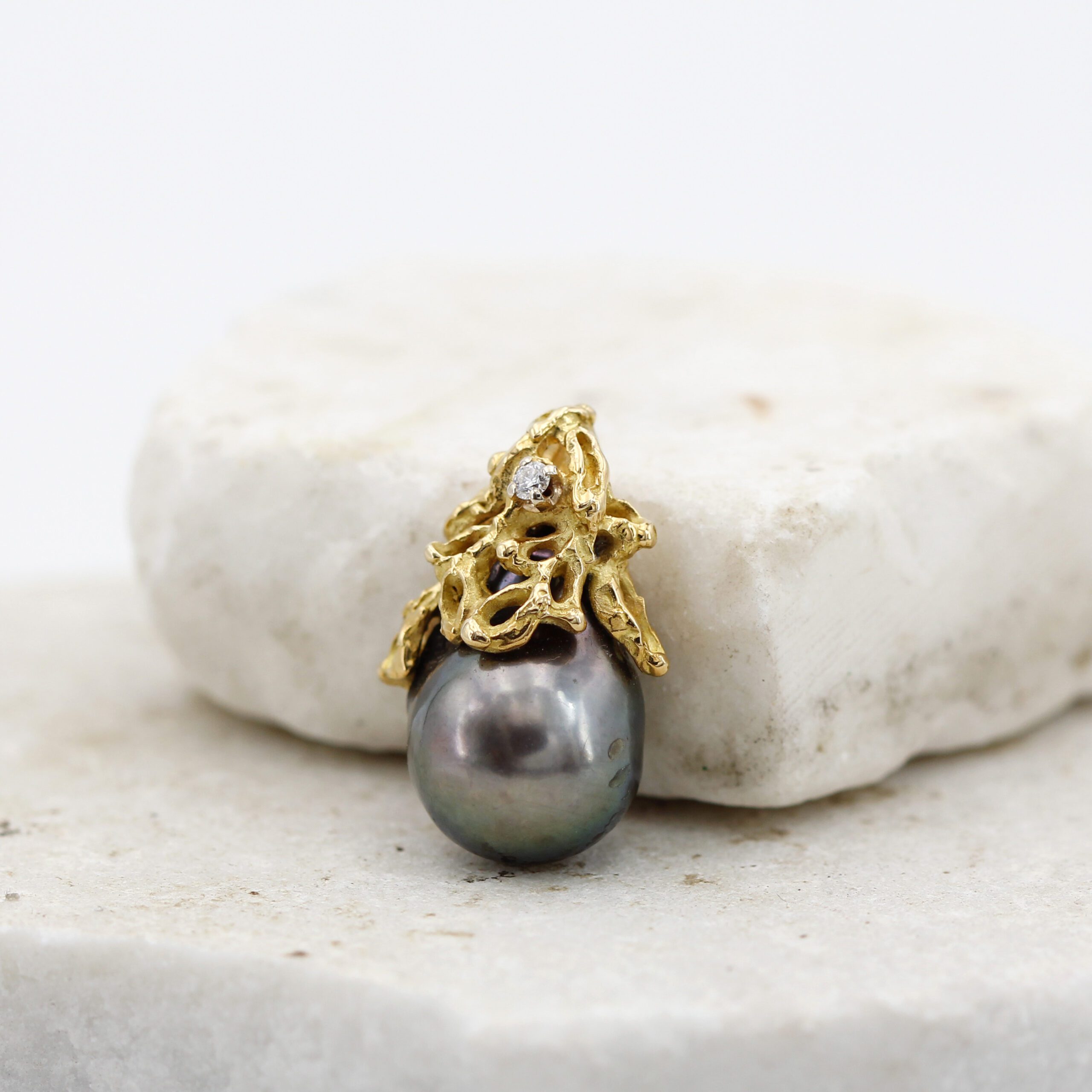 Anna Gioielli Collezione Marte pendente oro perla Tahiti diamante