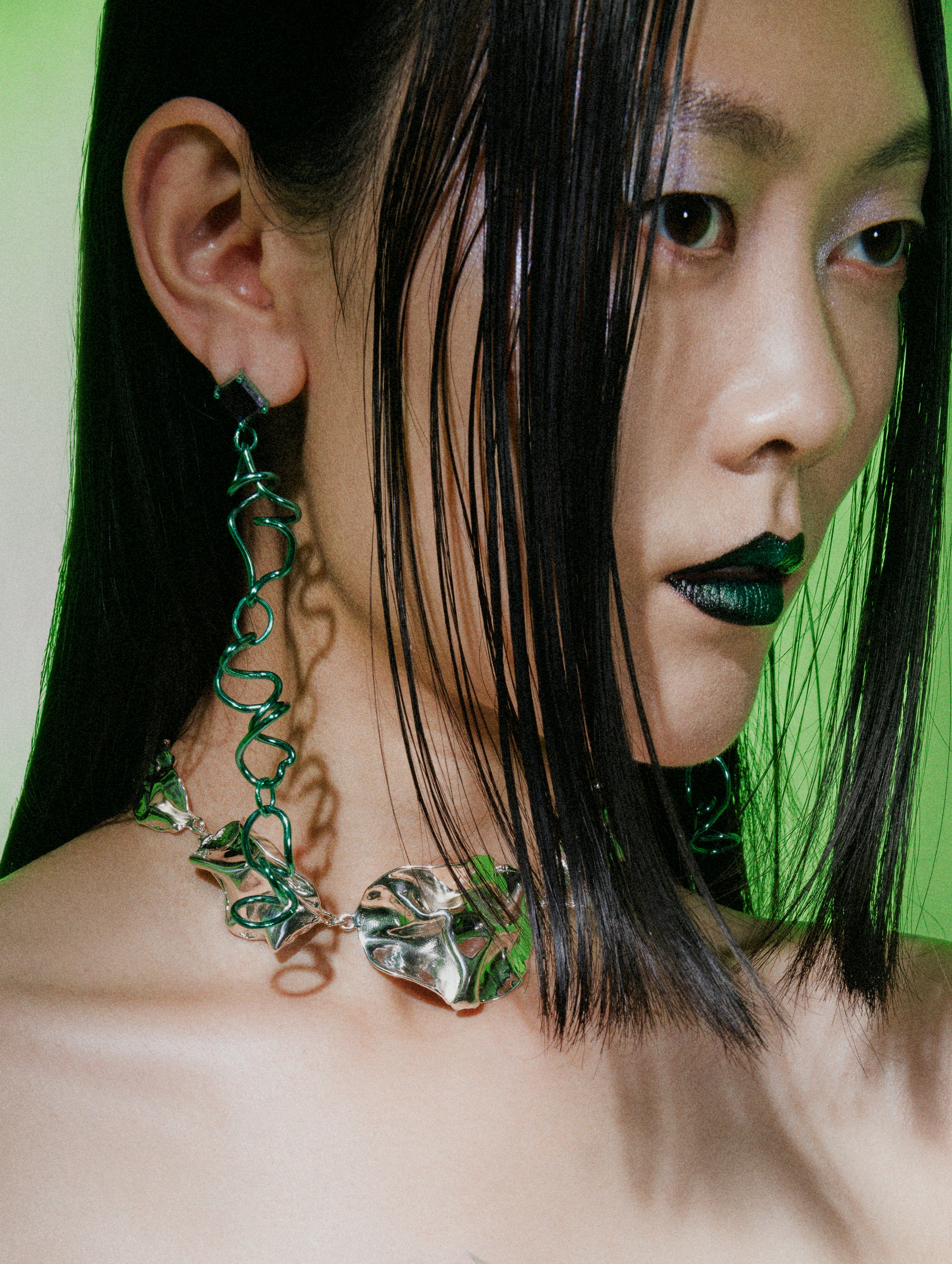 Voodoo Jewels Bold Shapes Ceiba Orecchini Oro Iolite