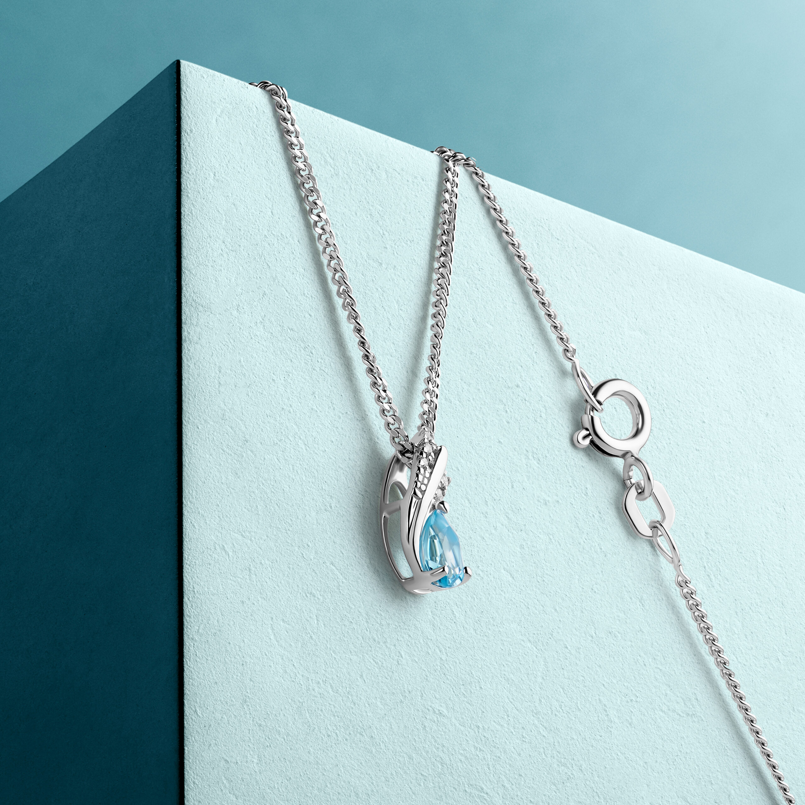 Miore Collana Oro Bianco Topazio Blu 9Kt