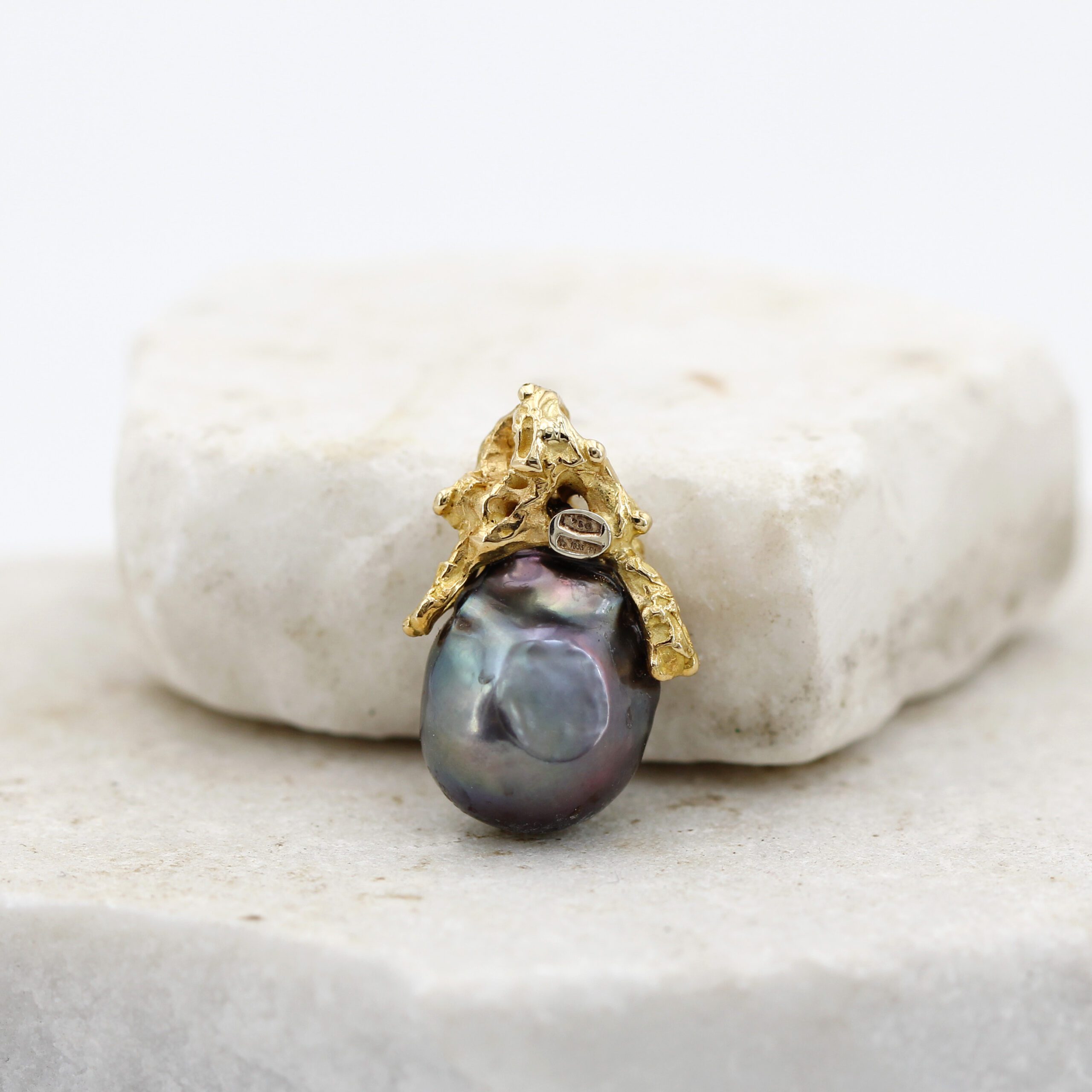 Anna Gioielli Collezione Marte pendente oro perla Tahiti diamante