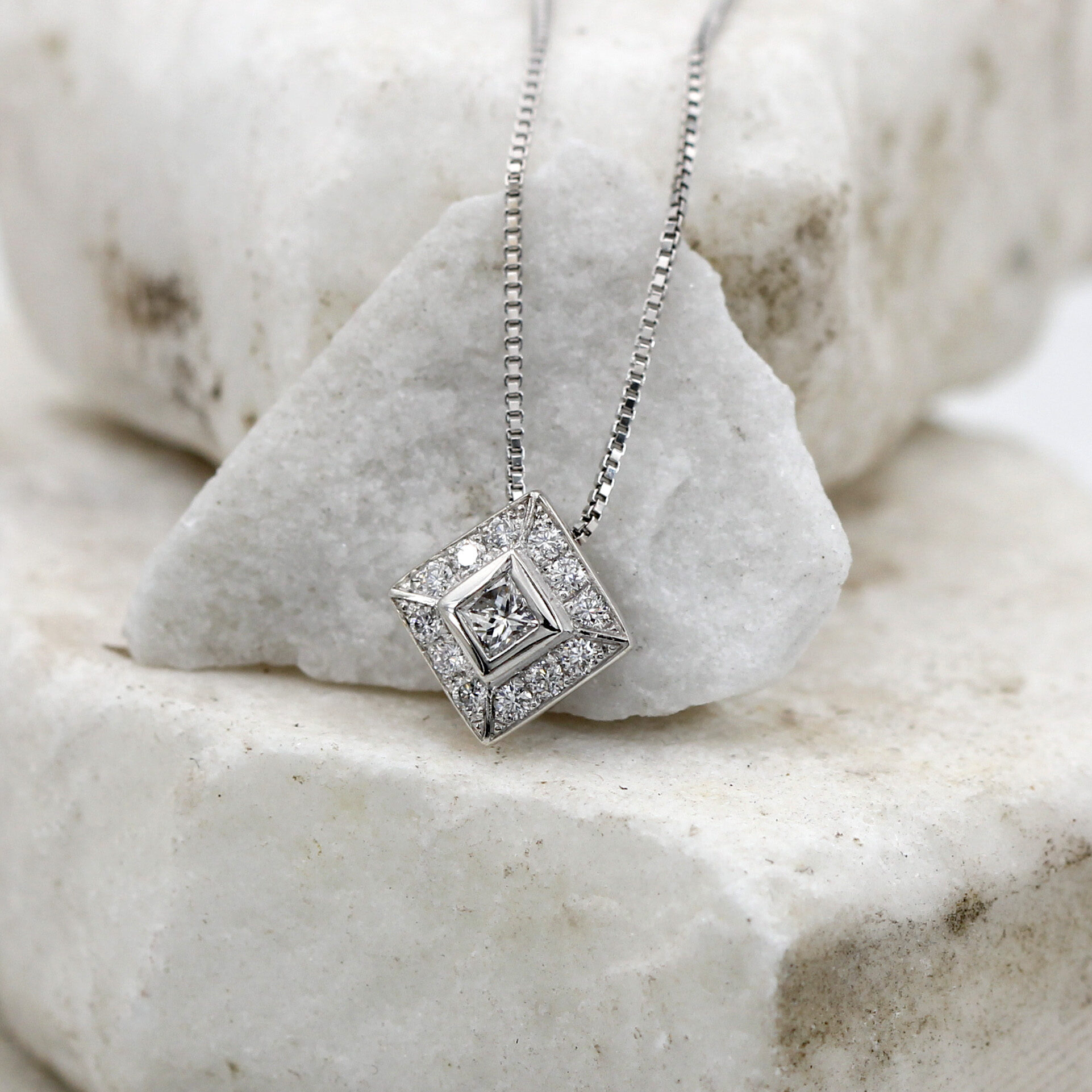 Anna Gioielli Classici Pendente Square Oro Bianco Diamante Princess