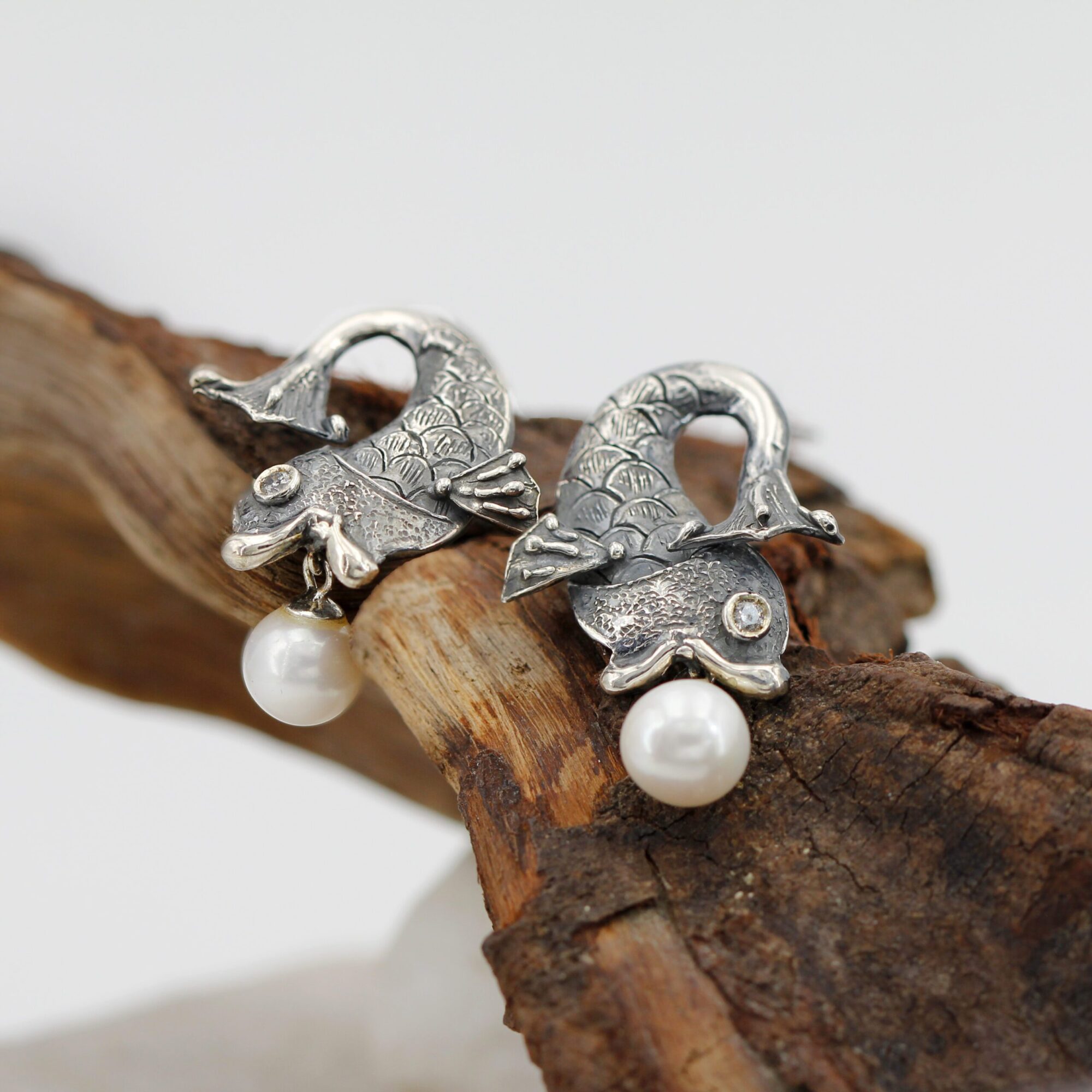 Anna Gioielli Orecchini Pesce Argento Perle Diamanti Grigi 35 mm