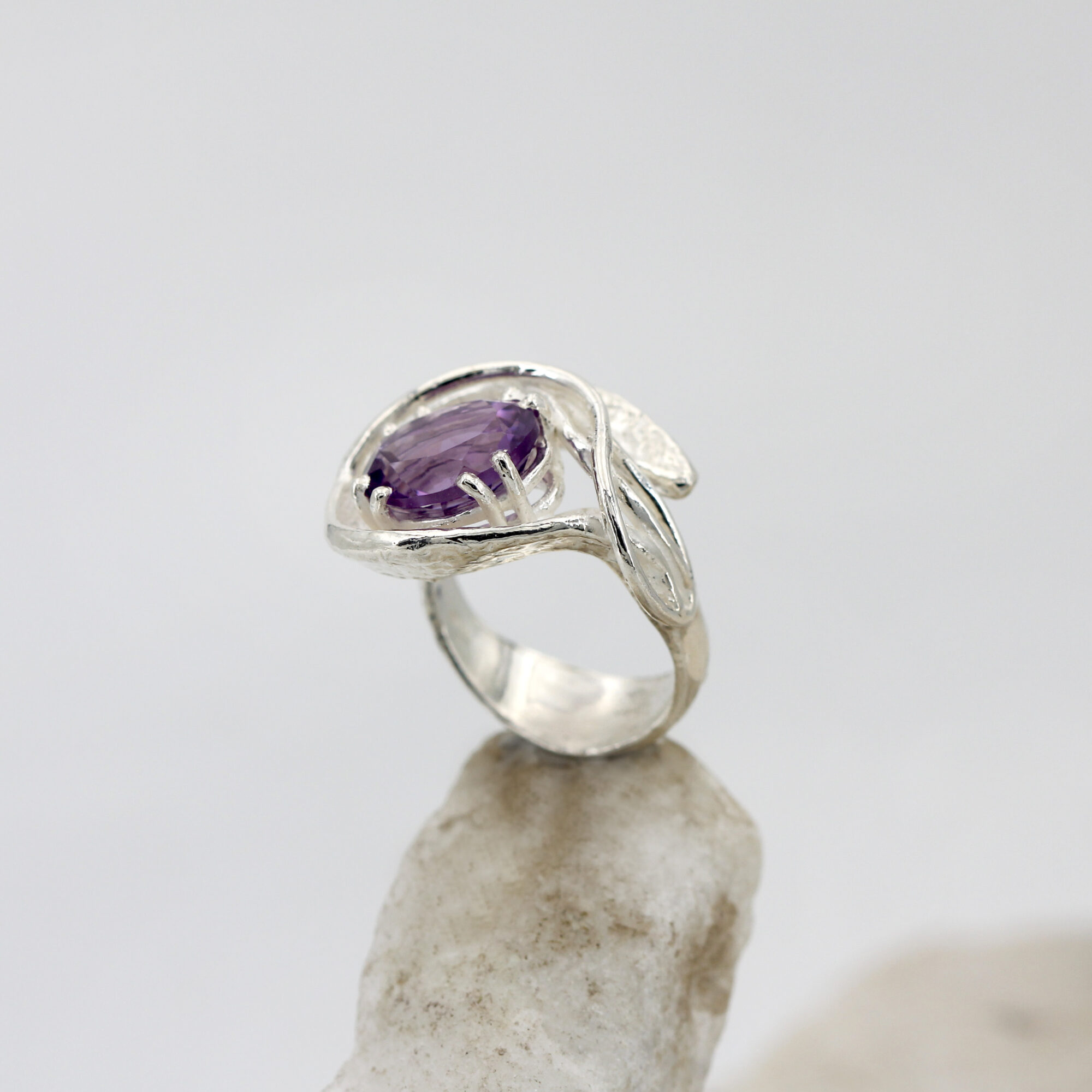 Anna Gioielli Anelli anello argento ametista castone nido regolabile