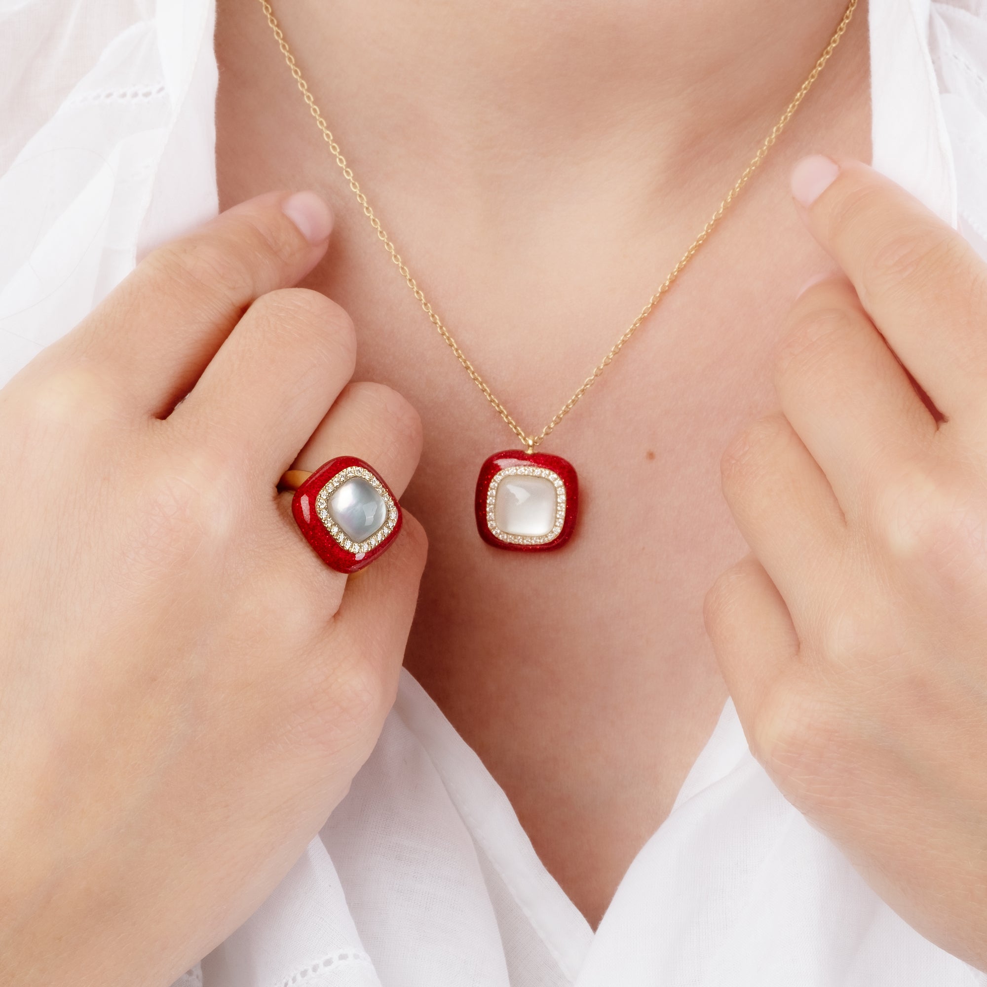 Noi Gioielli Mistica collana oro giallo smalto rosso 18mm
