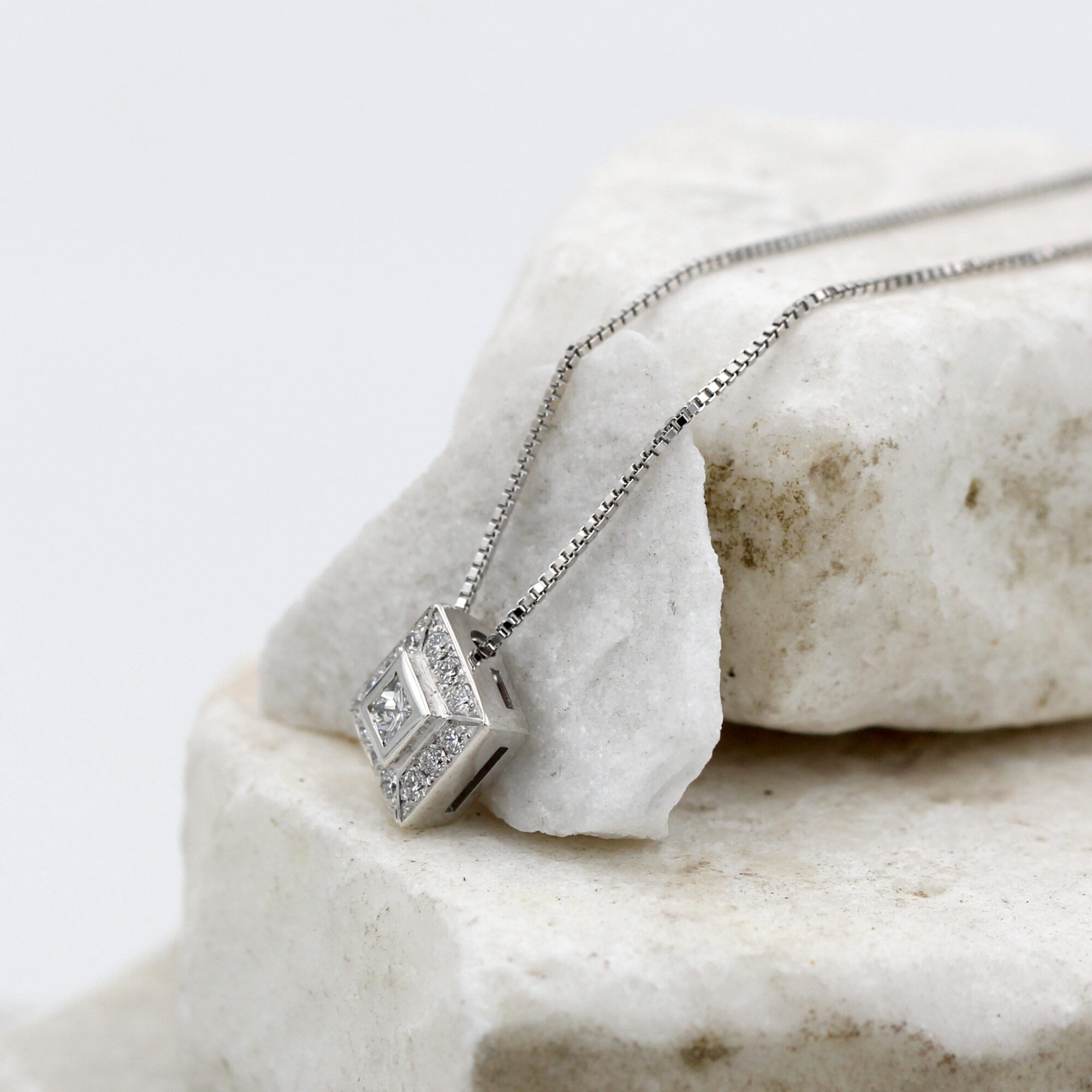 Anna Gioielli Classici Pendente Square Oro Bianco Diamante Princess