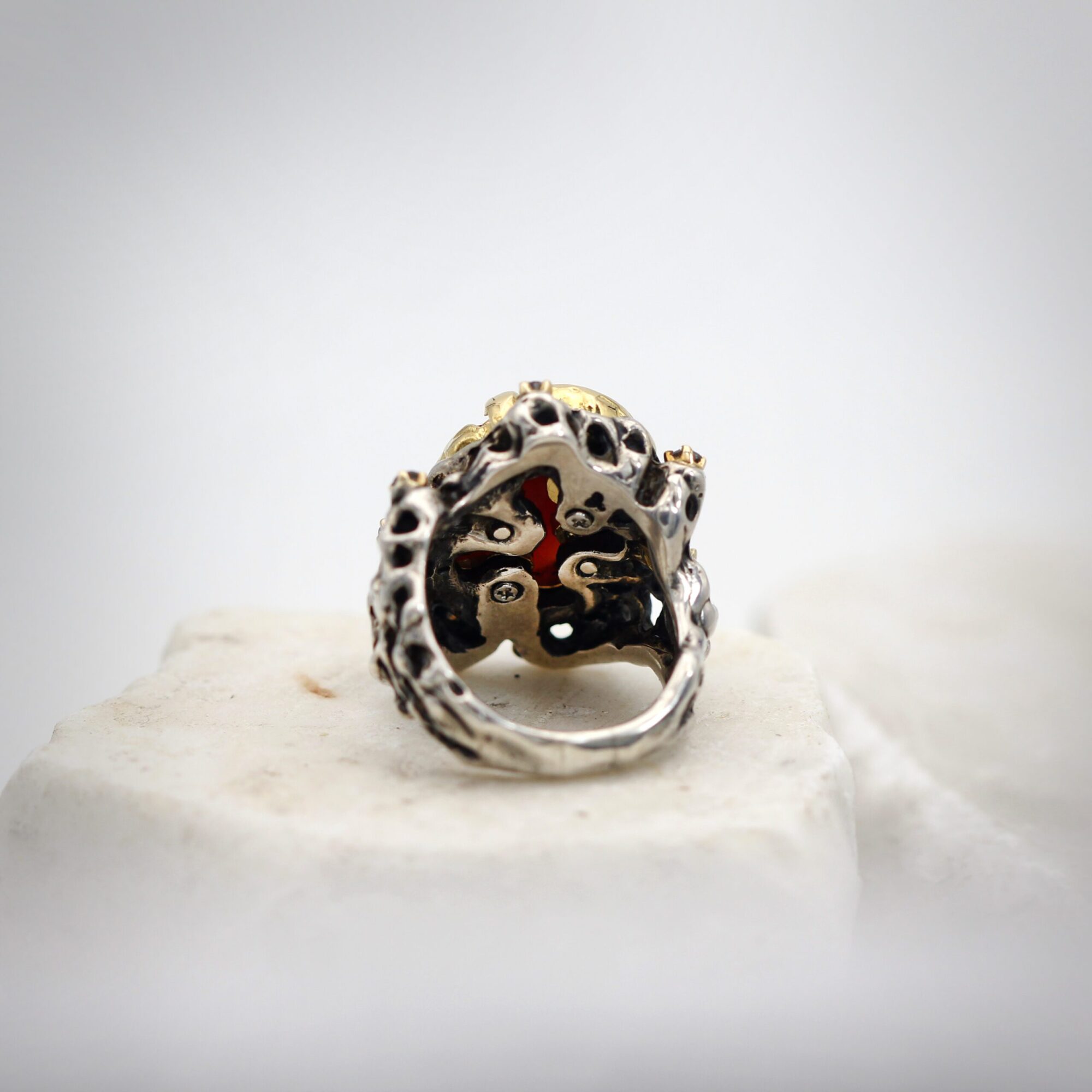 Anna Gioielli Marte anello argento oro corallo diamanti grigi