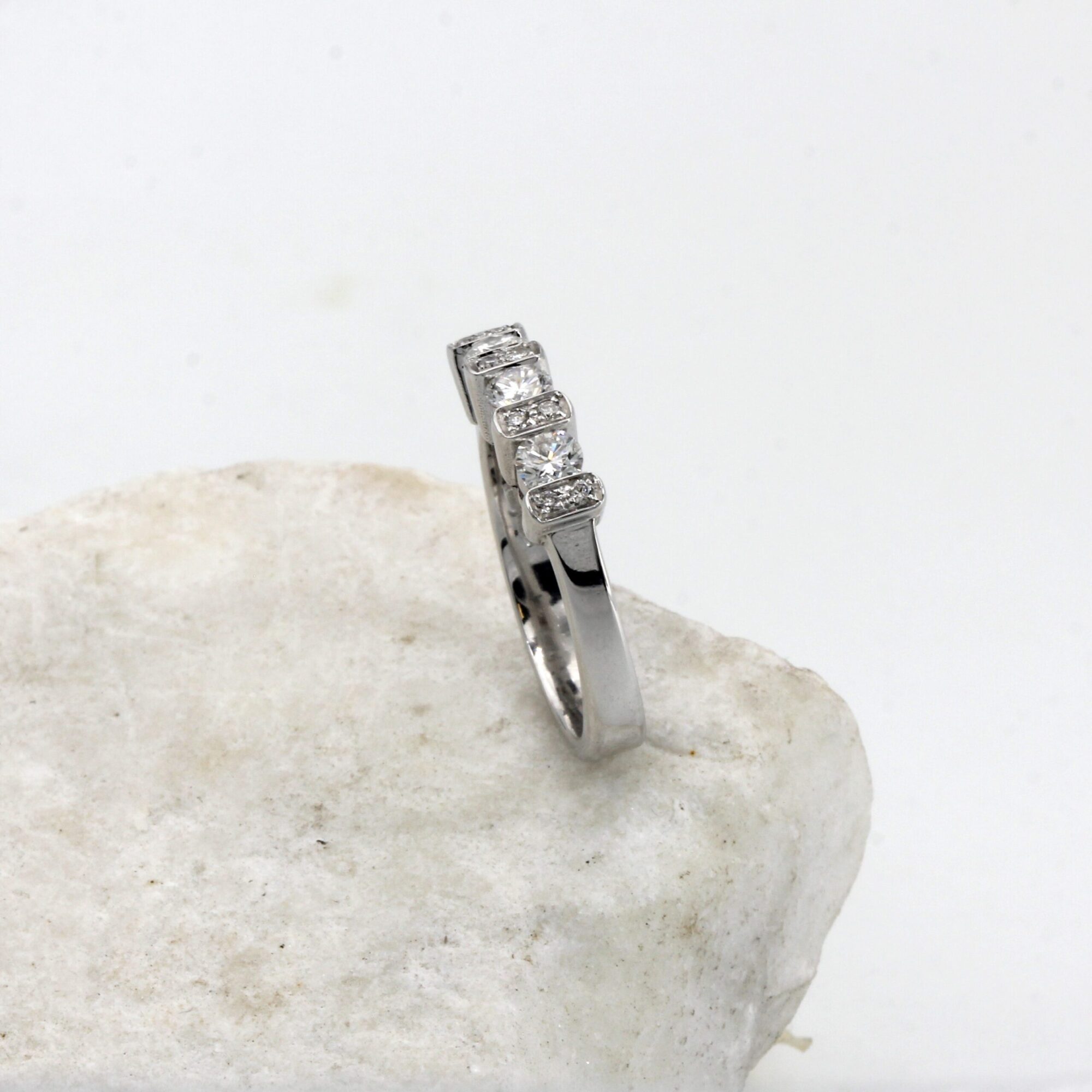 Anna Gioielli Traversine anello oro bianco diamanti 0,54 ct
