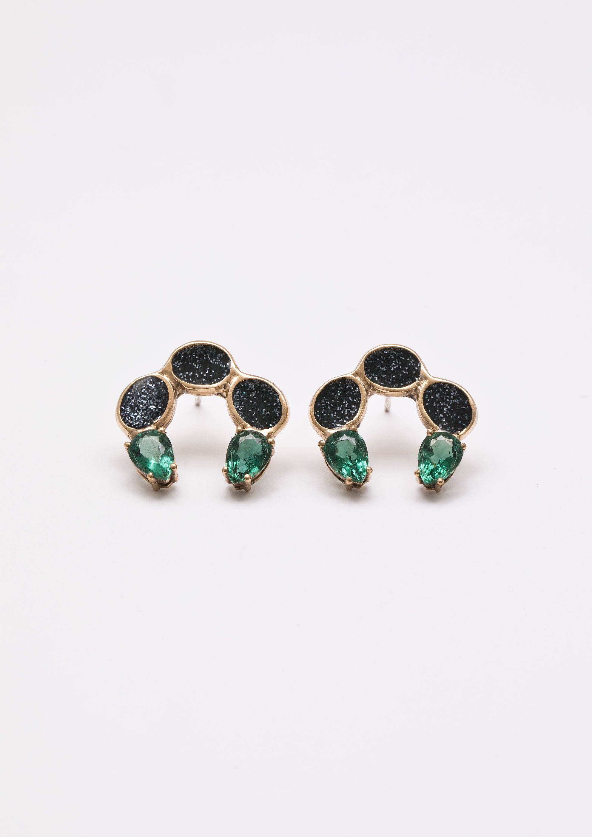 Voodoo Jewels Bold Shapes Horta orecchini bronzo oro pietre