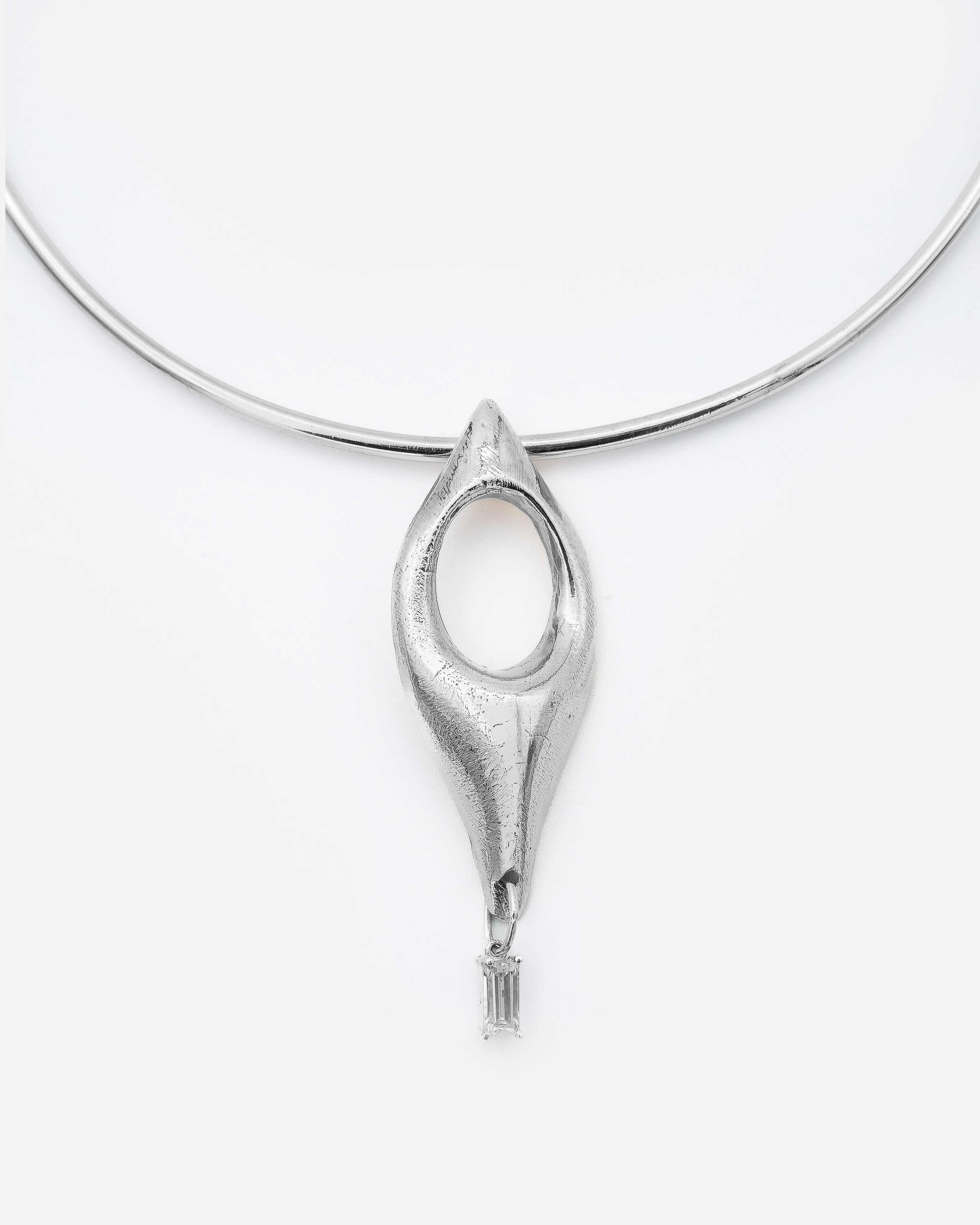 Voodoo Jewels Bold Shapes Leda choker argento zirconi