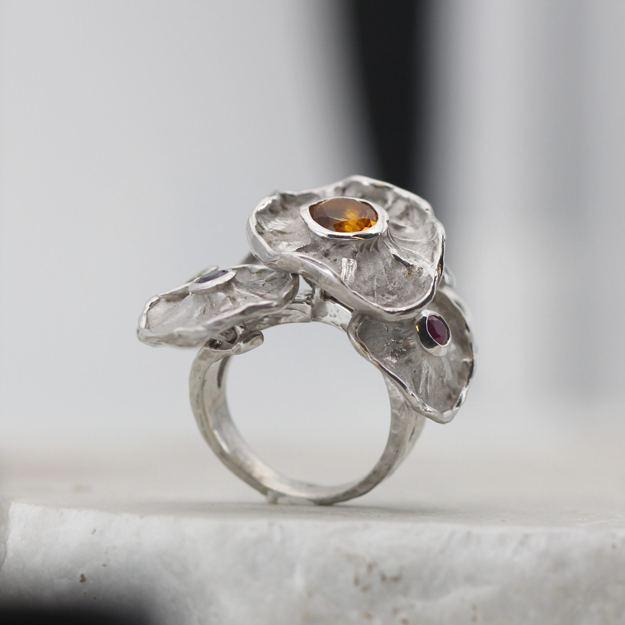 Anna Gioielli Winter Flower anello argento 5 fiori pietre miste