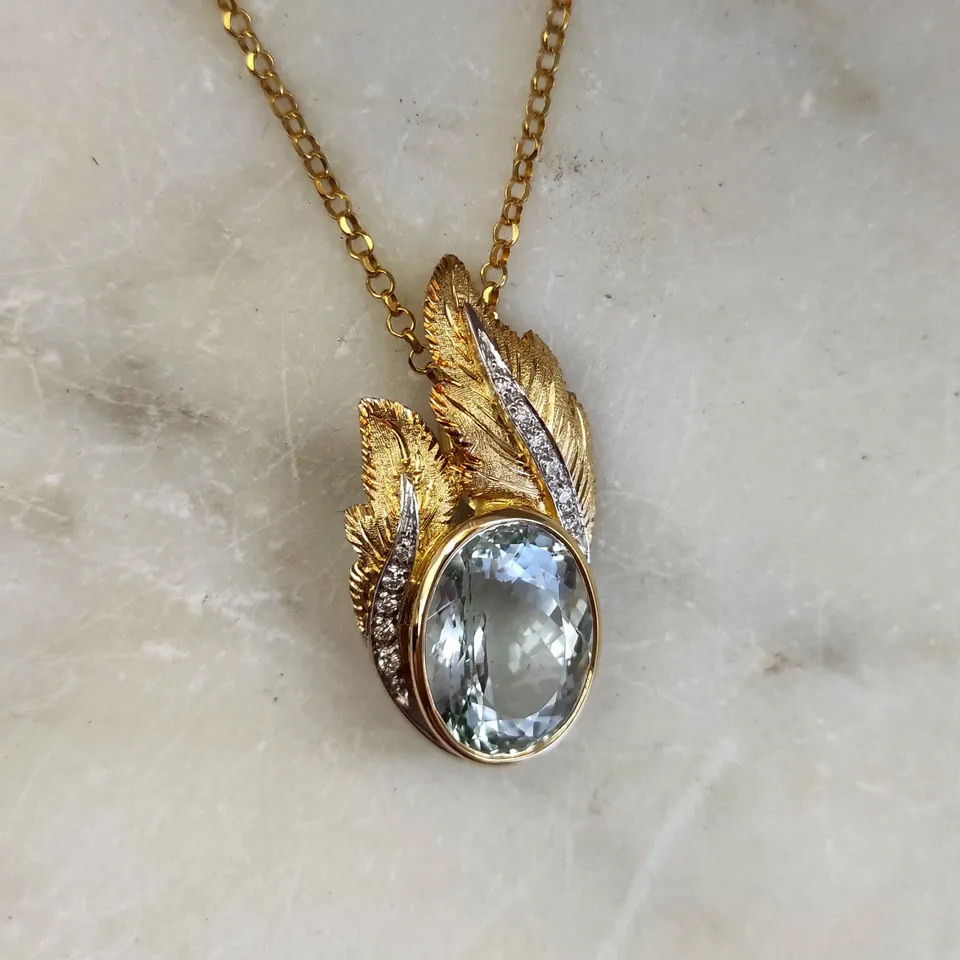 Anna Gioielli Stile Orafo Fiorentino pendente oro acquamarina 10.43 ct