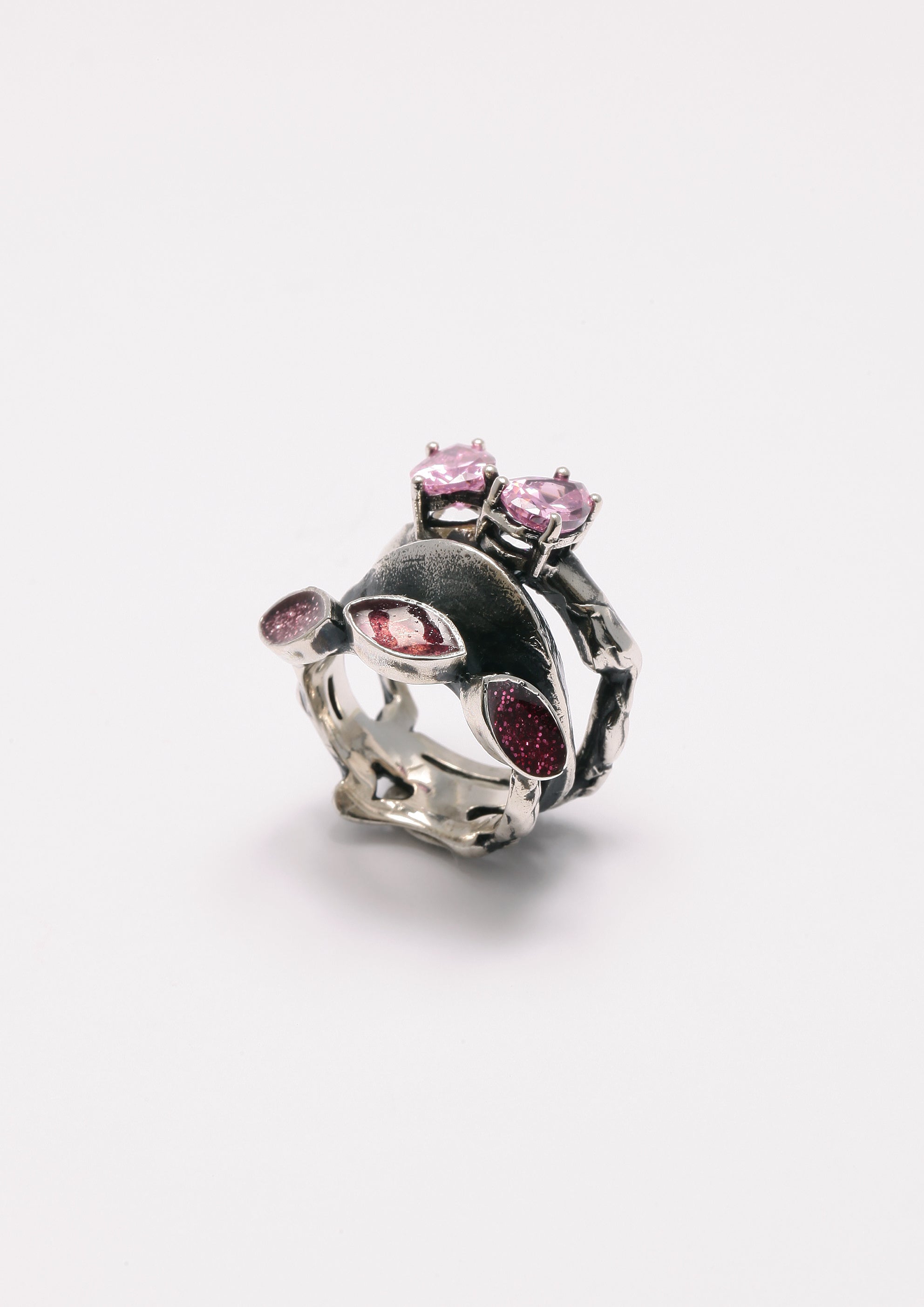 Voodoo Jewels Bold Shapes Kesia anello argento brunito M