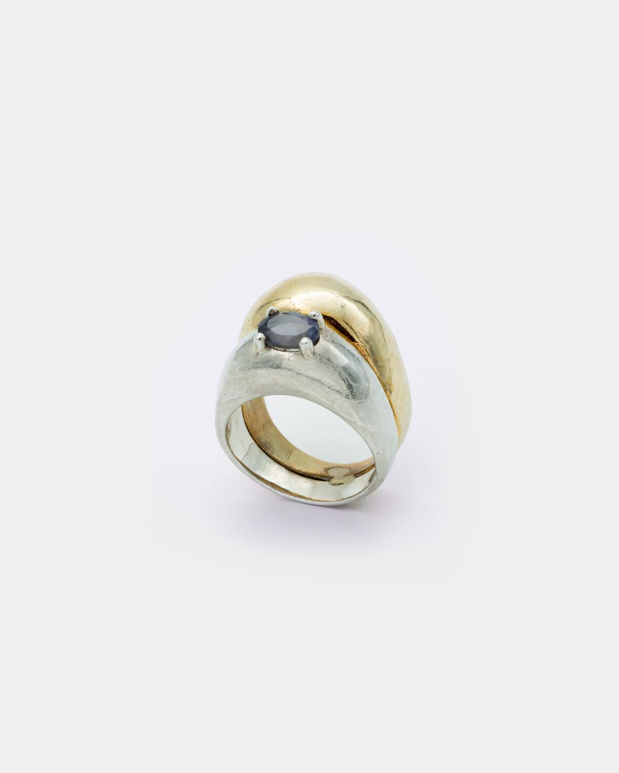 Voodoo Jewels Bold Shapes Leda anello iolite argento taglia M