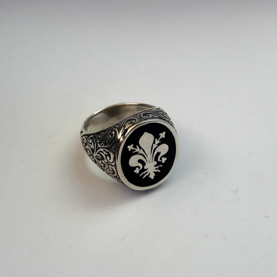 Anna Gioielli Collezione Uomo Anello Argento Giglio Nero