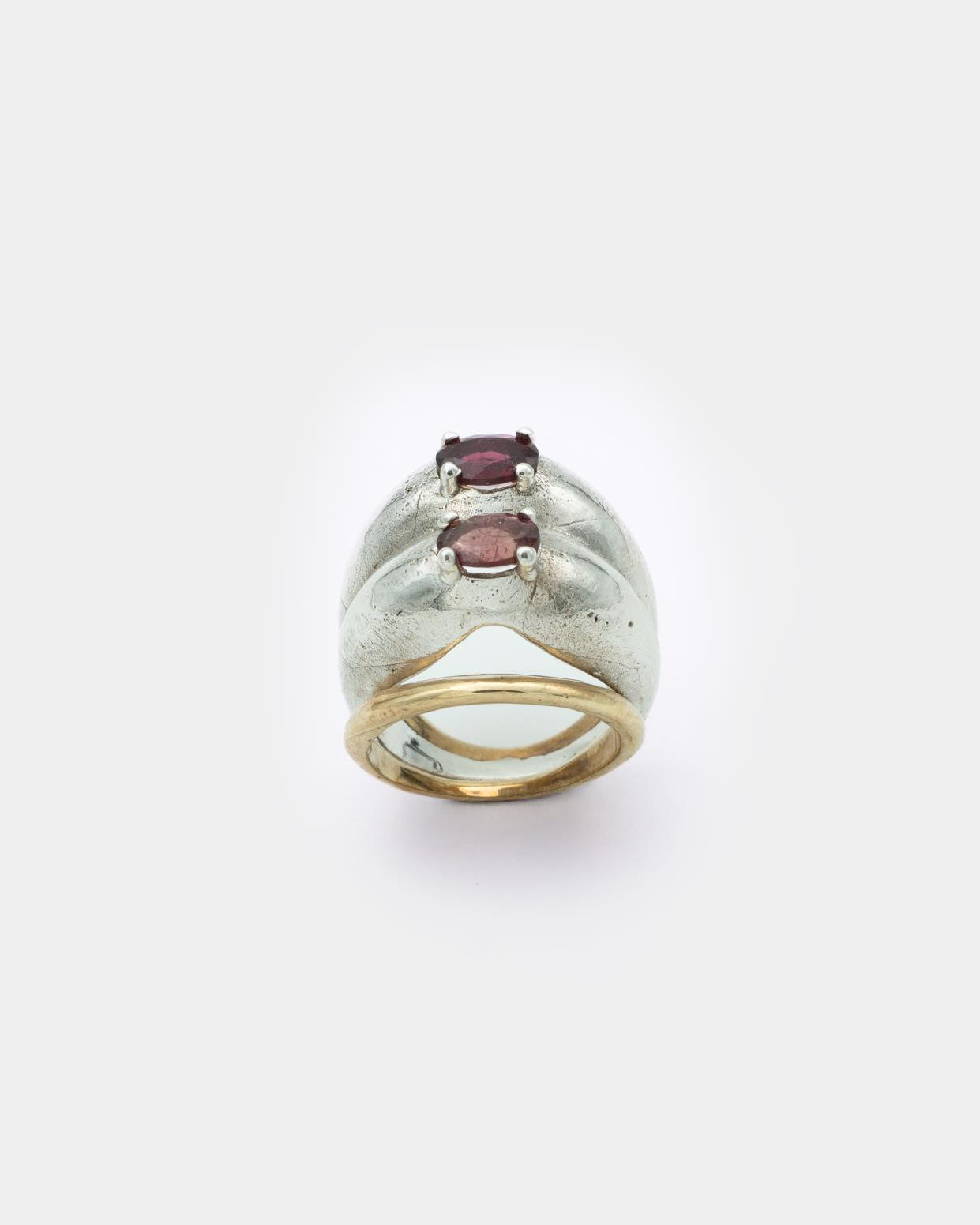 Voodoo Jewels Bold Shapes Naiad anello argento iolite ovale