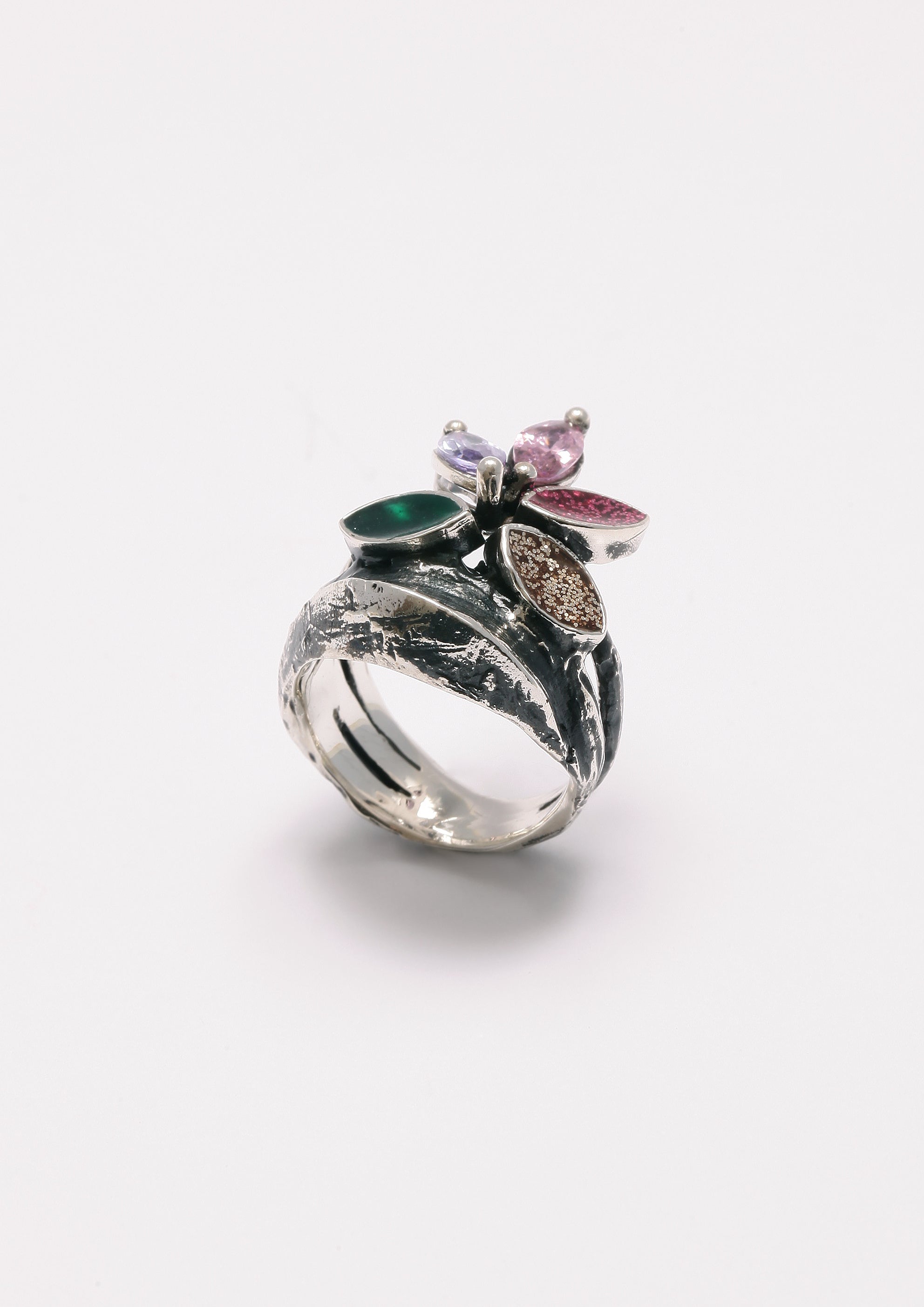 Voodoo Jewels Bold Shapes Ixia anello argento pietre marquise
