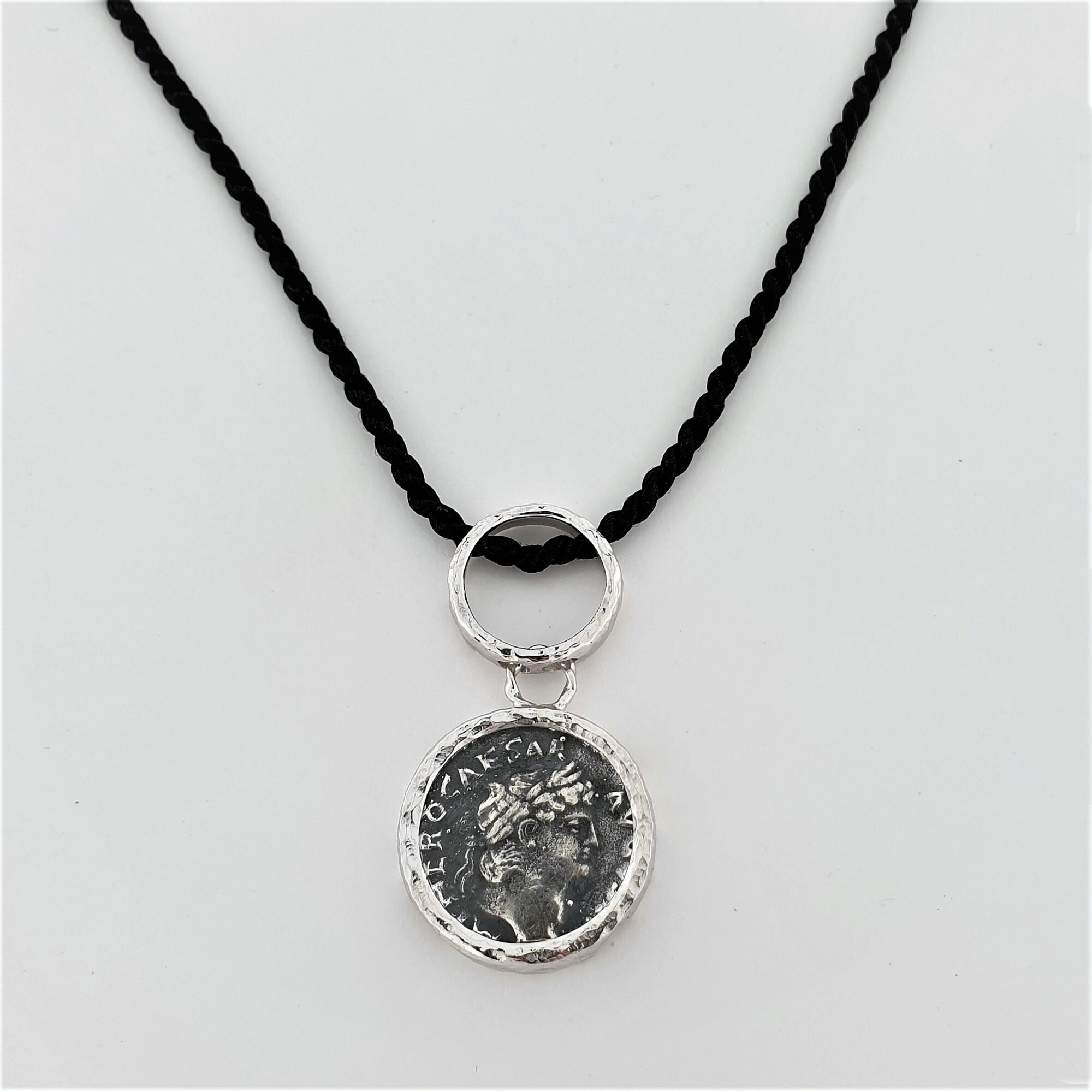 Anna Gioielli Monete Romane Pendente Argento Moneta Brunita