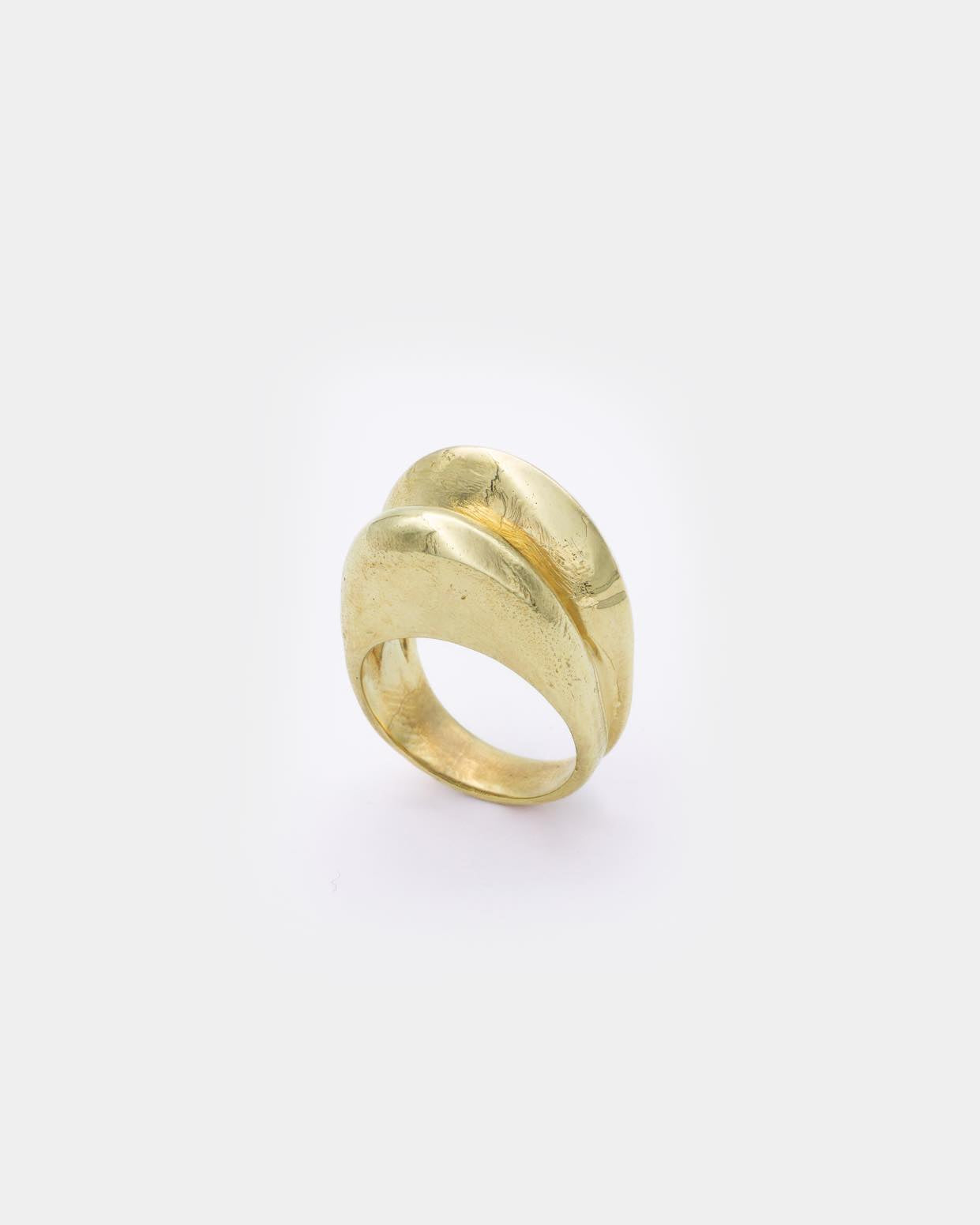 Voodoo Jewels Bold Shapes Cressida anello scultoreo brone