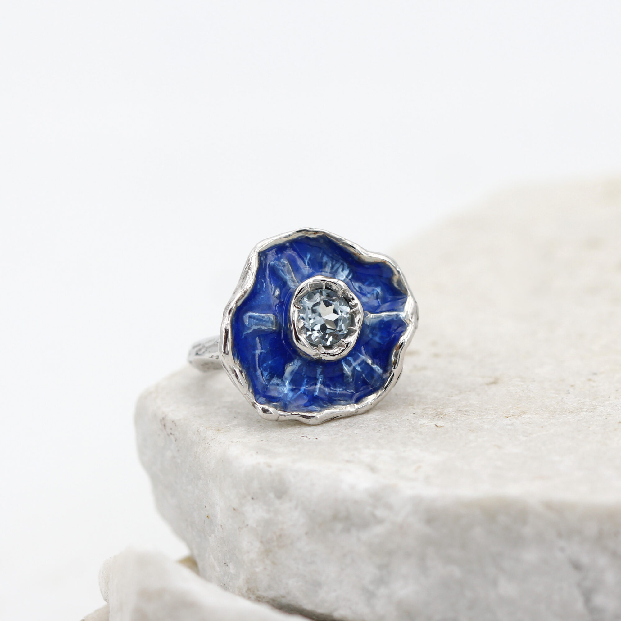 Anna Gioielli Winter Flower anello argento topazio blu smalto