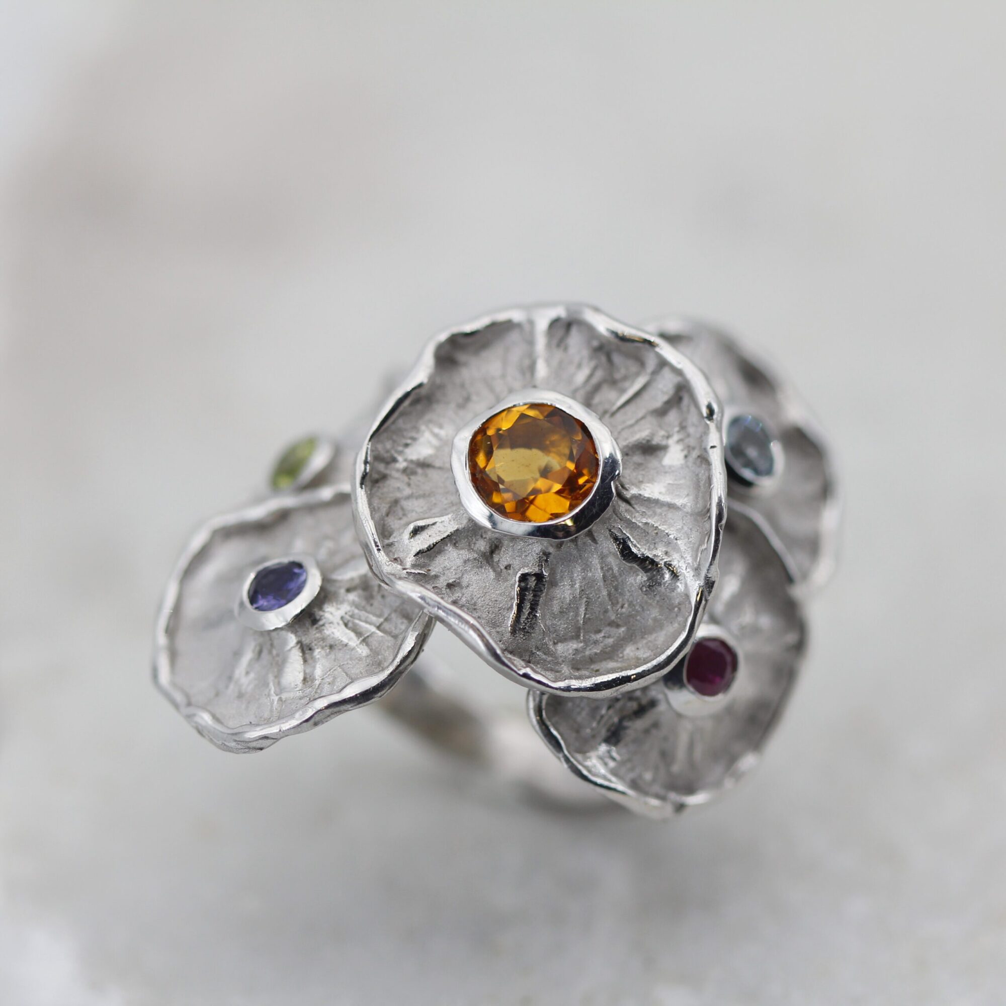 Anna Gioielli Winter Flower anello argento 5 fiori pietre miste