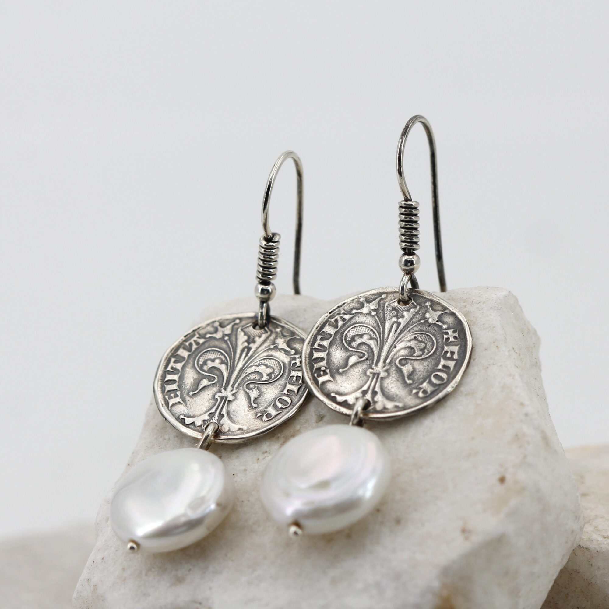 Anna Gioielli Fiorino orecchini argento moneta perla