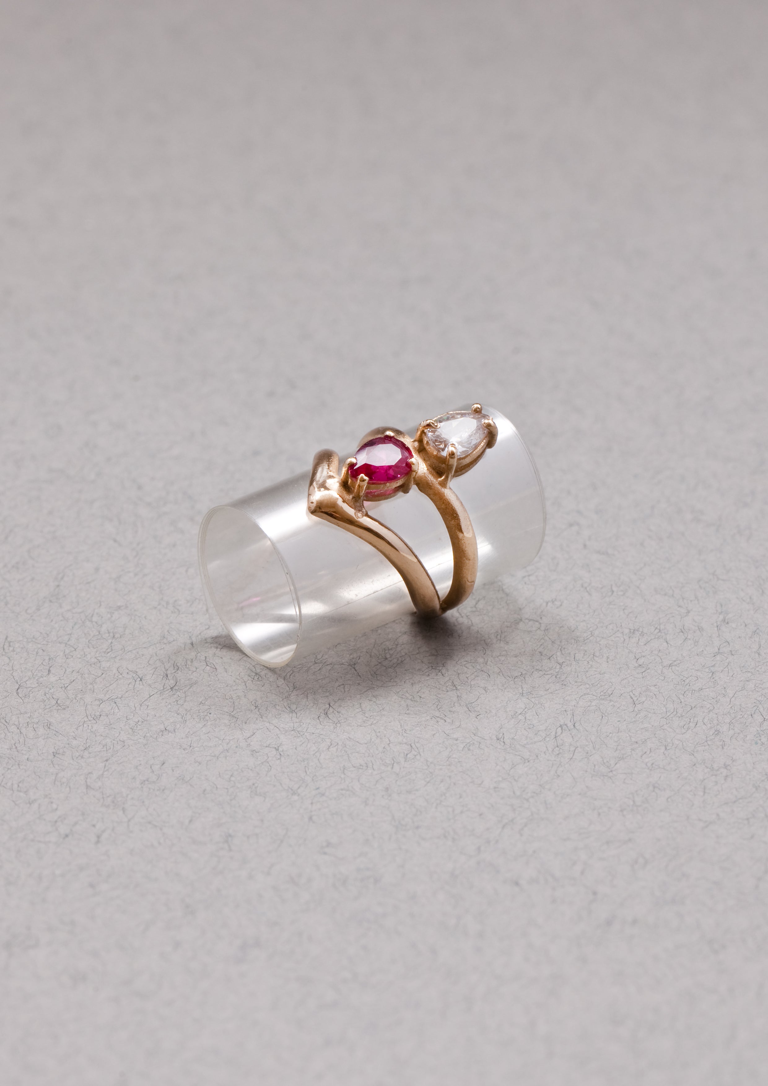 Voodoo Jewels Bold Shapes Little Pistil anello goccia oro