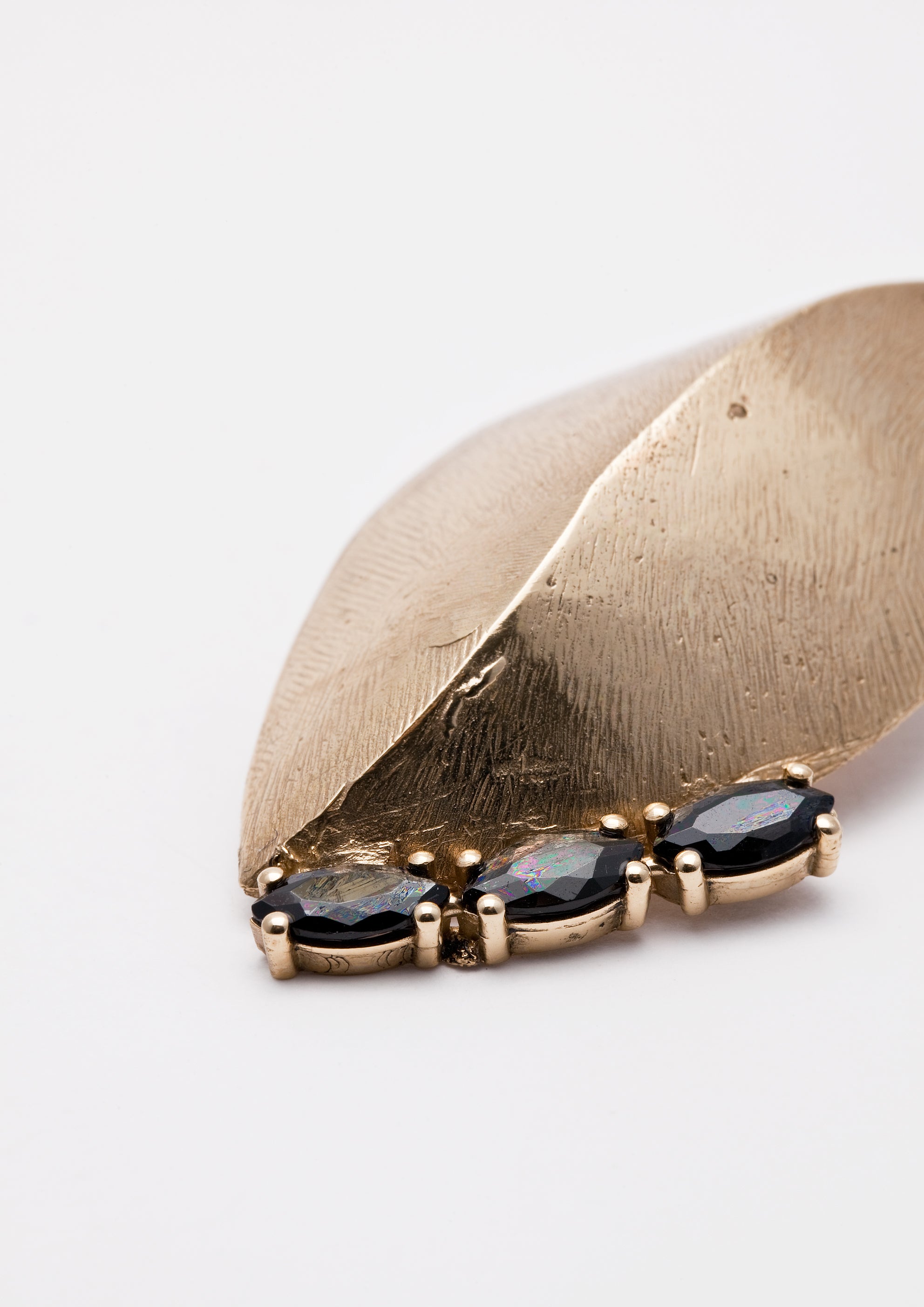 Voodoo Jewels Bold Shapes Cami orecchini bronzo pietre