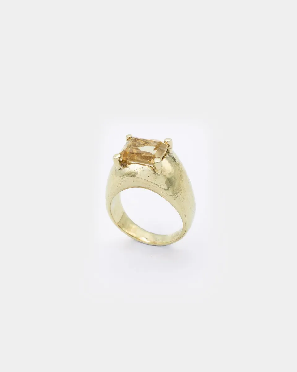Voodoo Jewels Bold Shapes Elara anello citrino taglio smeraldo