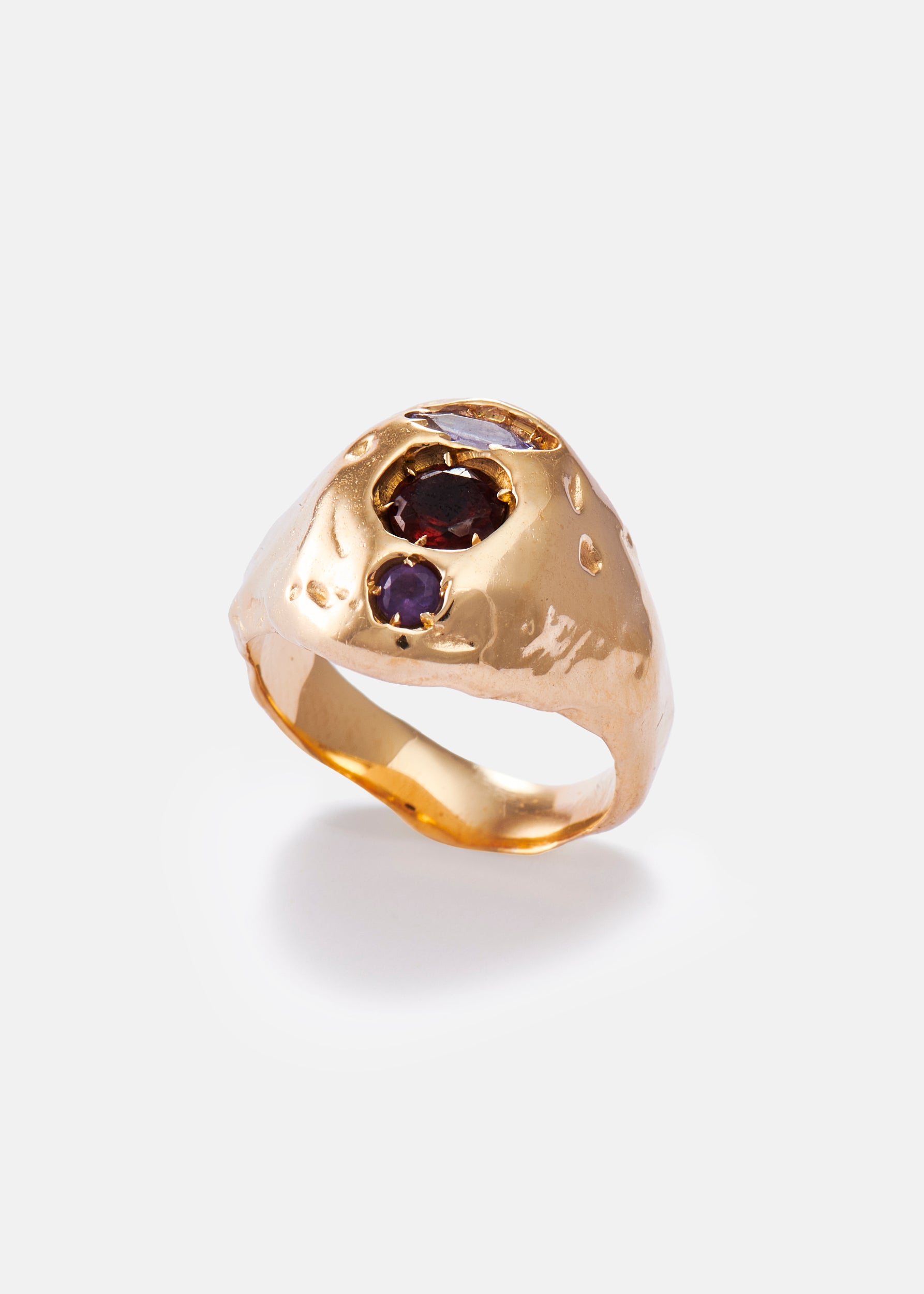 Voodoo Jewels Bold Shapes Merida anello sigillo granato