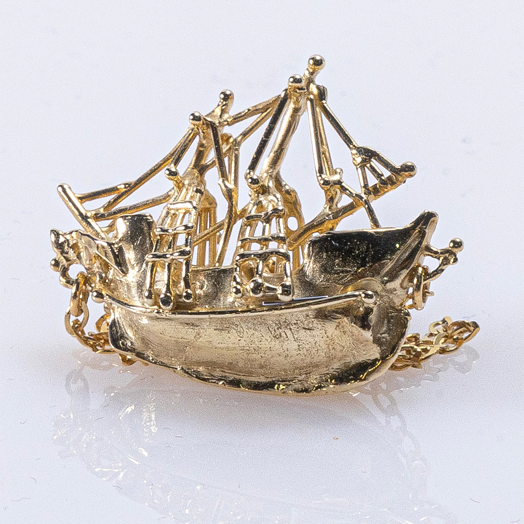 Giulia Iosco Sculpture The Galleon collana galeone