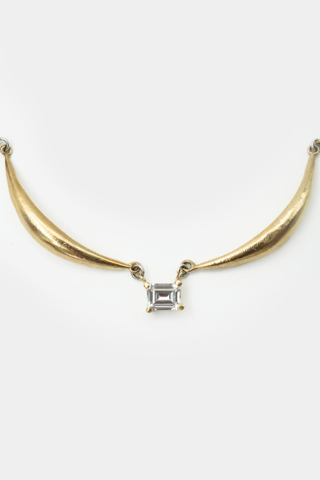 Voodoo Jewels Bold Shapes Callisto collana Brone zirconi smeraldo